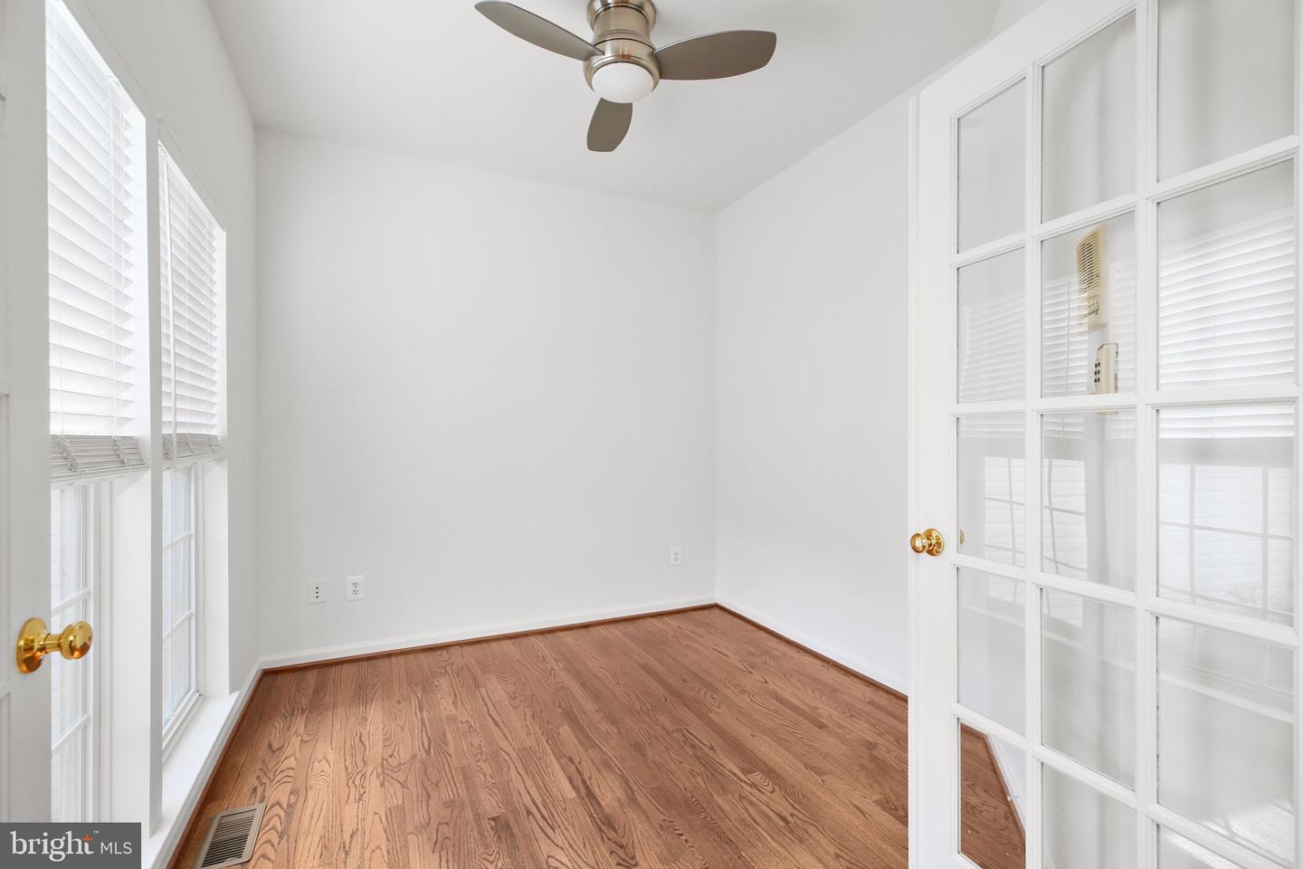 71 RIGGS RD, FREDERICKSBURG, Virginia 22405, 4 Bedrooms Bedrooms, ,2 BathroomsBathrooms,Residential,For sale,71 RIGGS RD,VAST2038650 MLS # VAST2038650