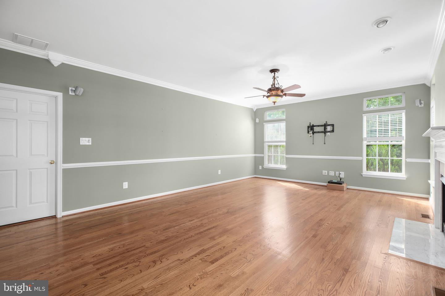 71 RIGGS RD, FREDERICKSBURG, Virginia 22405, 4 Bedrooms Bedrooms, ,2 BathroomsBathrooms,Residential,For sale,71 RIGGS RD,VAST2038650 MLS # VAST2038650