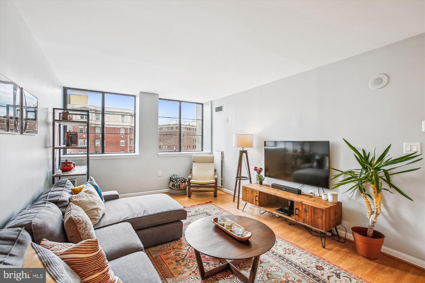 1312 MASSACHUSETTS AVE NW #604, WASHINGTON, District Of Columbia 20005, 2 Bedrooms Bedrooms, ,1 BathroomBathrooms,Residential,For sale,1312 MASSACHUSETTS AVE NW #604,DCDC2202506 MLS # DCDC2202506