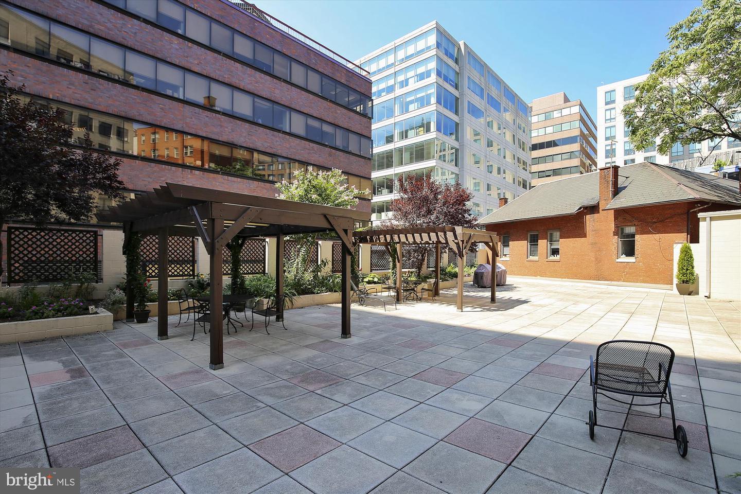 1312 MASSACHUSETTS AVE NW #604, WASHINGTON, District Of Columbia 20005, 2 Bedrooms Bedrooms, ,1 BathroomBathrooms,Residential,For sale,1312 MASSACHUSETTS AVE NW #604,DCDC2202506 MLS # DCDC2202506