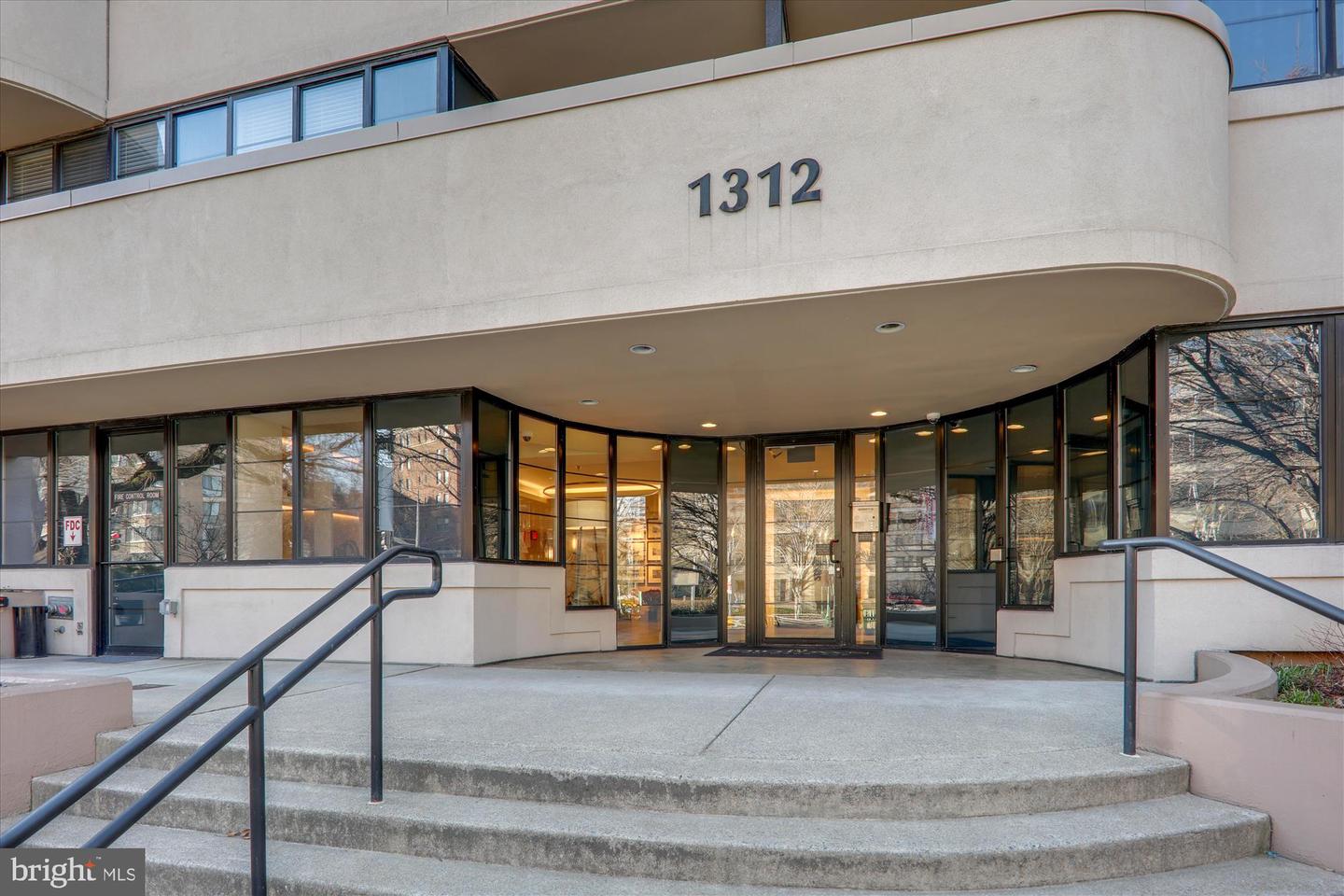 1312 MASSACHUSETTS AVE NW #604, WASHINGTON, District Of Columbia 20005, 2 Bedrooms Bedrooms, ,1 BathroomBathrooms,Residential,For sale,1312 MASSACHUSETTS AVE NW #604,DCDC2202506 MLS # DCDC2202506
