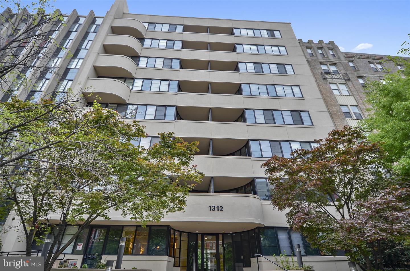 1312 MASSACHUSETTS AVE NW #604, WASHINGTON, District Of Columbia 20005, 2 Bedrooms Bedrooms, ,1 BathroomBathrooms,Residential,For sale,1312 MASSACHUSETTS AVE NW #604,DCDC2202506 MLS # DCDC2202506