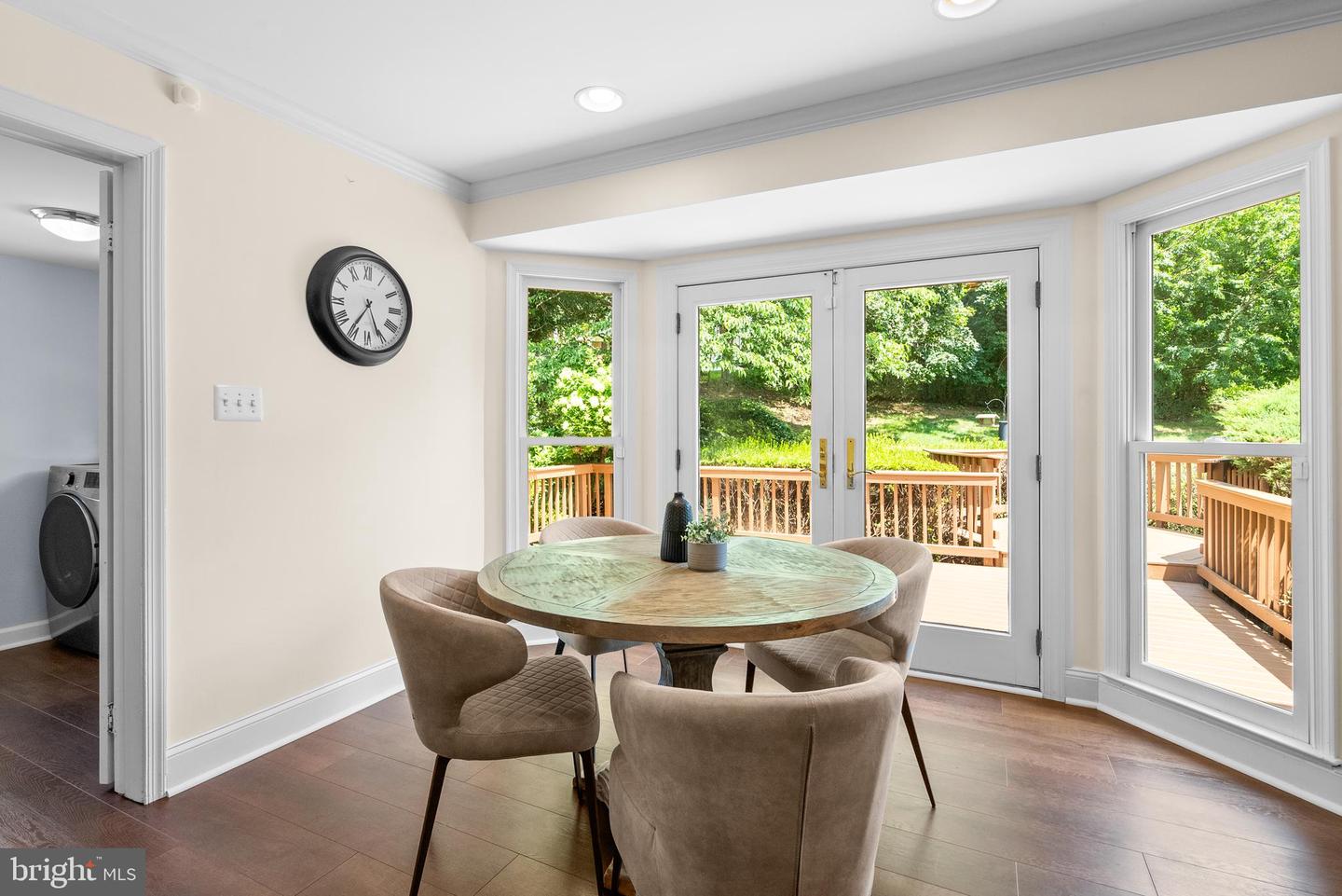 9406 FAIRPINE LN, GREAT FALLS, Virginia 22066, 5 Bedrooms Bedrooms, ,3 BathroomsBathrooms,Residential,For sale,9406 FAIRPINE LN,VAFX2245892 MLS # VAFX2245892