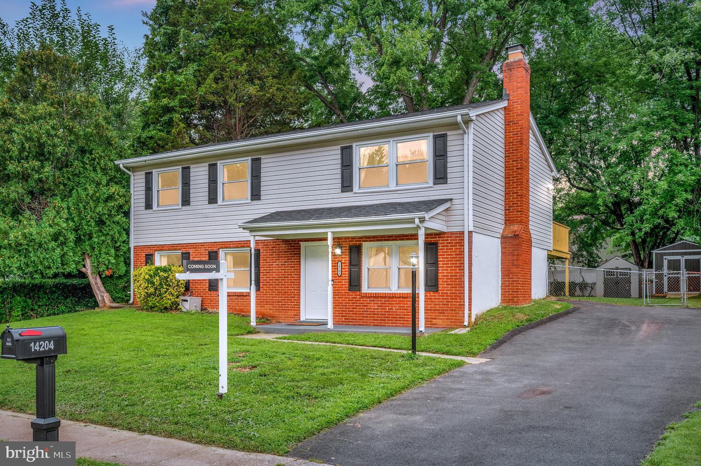14204 LINDENDALE RD, WOODBRIDGE, Virginia 22193, 4 Bedrooms Bedrooms, 8 Rooms Rooms,2 BathroomsBathrooms,Residential,For sale,14204 LINDENDALE RD,VAPW2096502 MLS # VAPW2096502