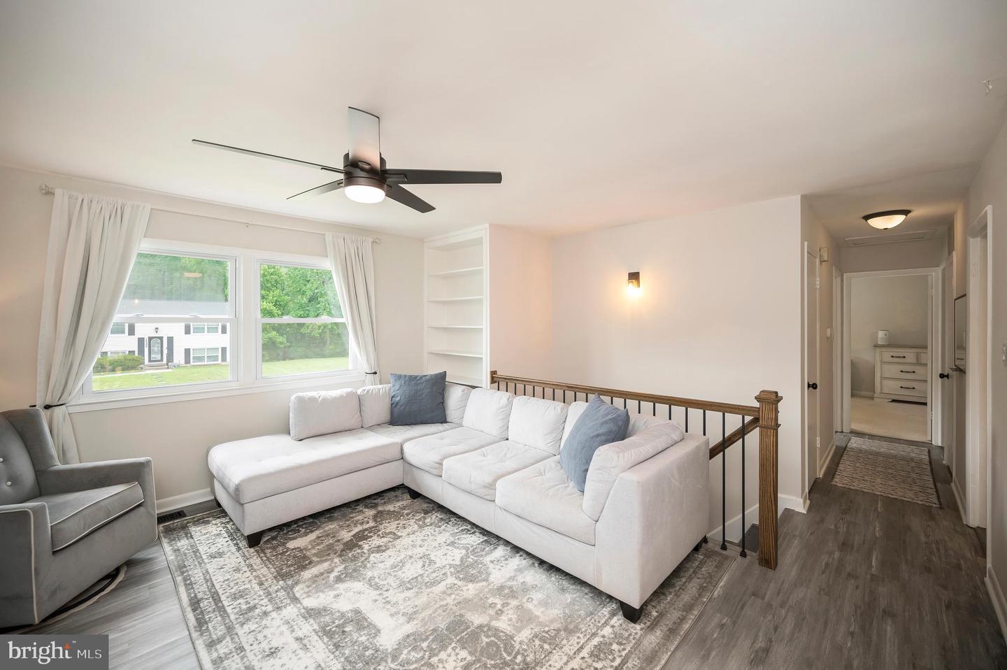 14204 LINDENDALE RD, WOODBRIDGE, Virginia 22193, 4 Bedrooms Bedrooms, 8 Rooms Rooms,2 BathroomsBathrooms,Residential,For sale,14204 LINDENDALE RD,VAPW2096502 MLS # VAPW2096502