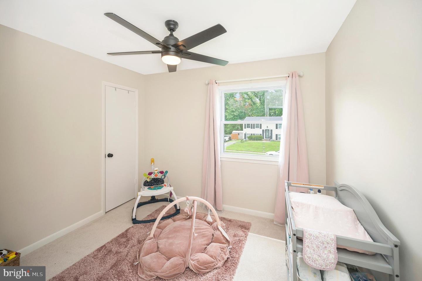 14204 LINDENDALE RD, WOODBRIDGE, Virginia 22193, 4 Bedrooms Bedrooms, 8 Rooms Rooms,2 BathroomsBathrooms,Residential,For sale,14204 LINDENDALE RD,VAPW2096502 MLS # VAPW2096502