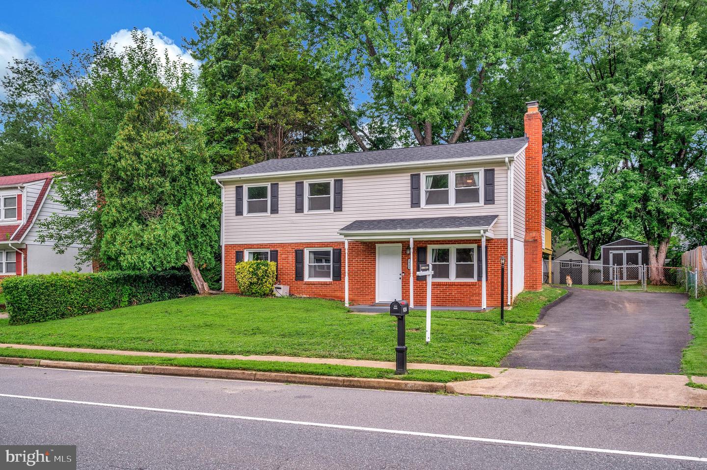 14204 LINDENDALE RD, WOODBRIDGE, Virginia 22193, 4 Bedrooms Bedrooms, 8 Rooms Rooms,2 BathroomsBathrooms,Residential,For sale,14204 LINDENDALE RD,VAPW2096502 MLS # VAPW2096502
