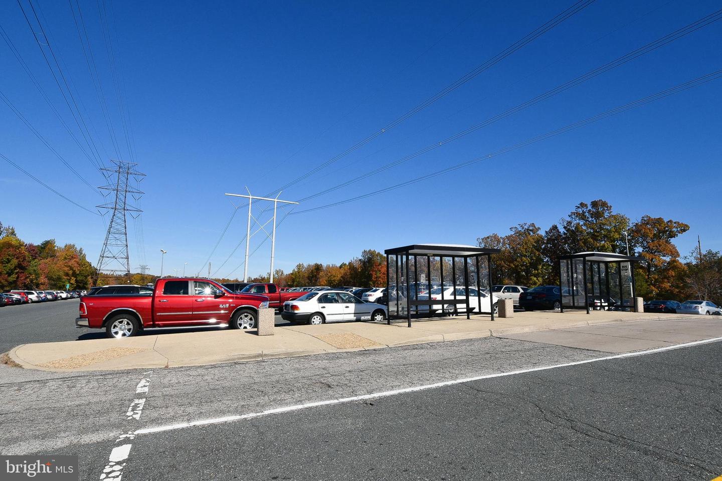 14204 LINDENDALE RD, WOODBRIDGE, Virginia 22193, 4 Bedrooms Bedrooms, 8 Rooms Rooms,2 BathroomsBathrooms,Residential,For sale,14204 LINDENDALE RD,VAPW2096502 MLS # VAPW2096502