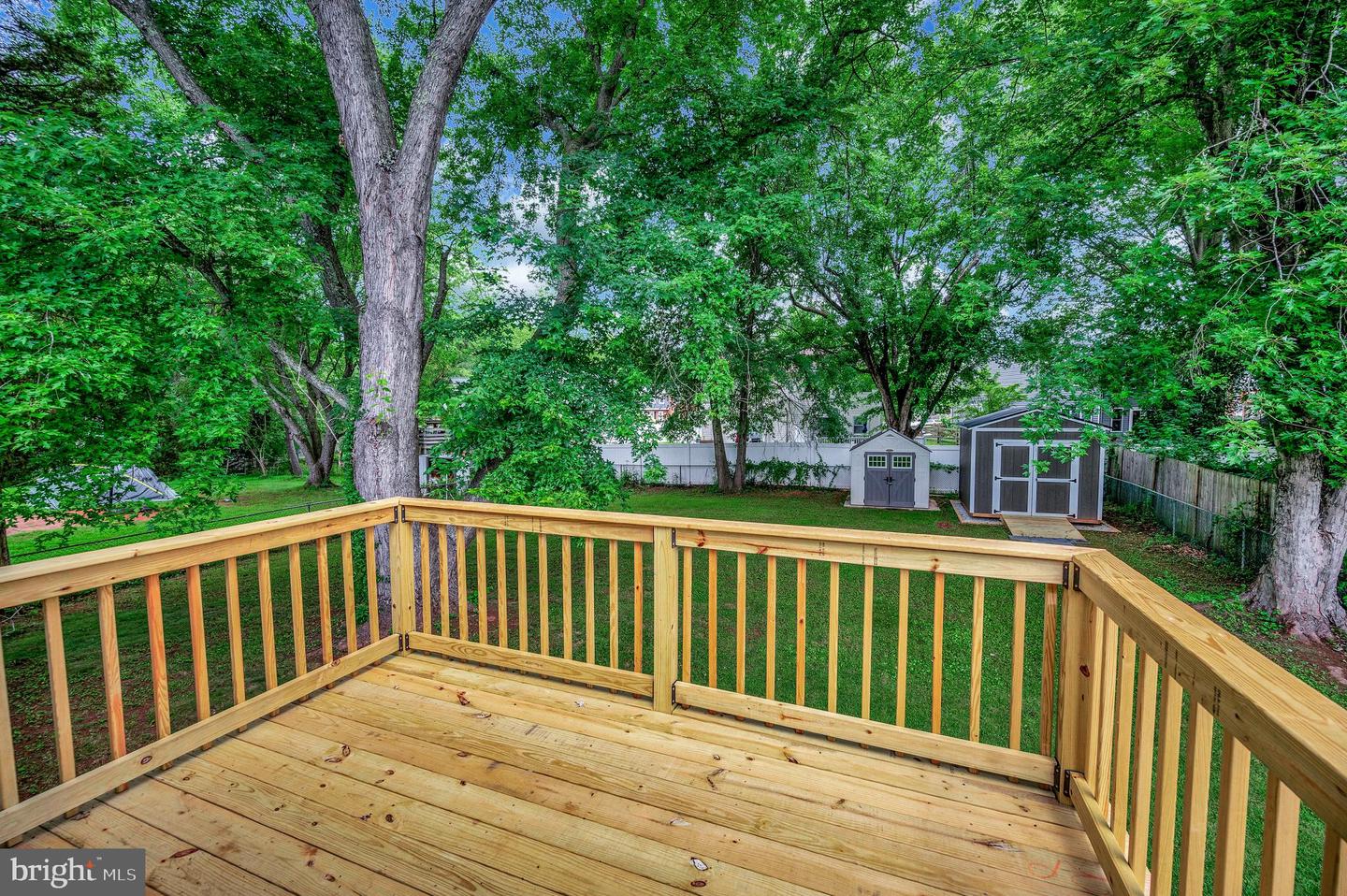 14204 LINDENDALE RD, WOODBRIDGE, Virginia 22193, 4 Bedrooms Bedrooms, 8 Rooms Rooms,2 BathroomsBathrooms,Residential,For sale,14204 LINDENDALE RD,VAPW2096502 MLS # VAPW2096502