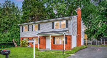 14204 LINDENDALE RD, WOODBRIDGE, Virginia 22193, 4 Bedrooms Bedrooms, 8 Rooms Rooms,2 BathroomsBathrooms,Residential,For sale,14204 LINDENDALE RD,VAPW2096502 MLS # VAPW2096502
