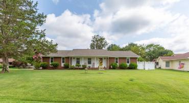 307 BUTTERNUT DR, FREDERICKSBURG, Virginia 22408, 3 Bedrooms Bedrooms, ,2 BathroomsBathrooms,Residential,For sale,307 BUTTERNUT DR,VASP2033866 MLS # VASP2033866