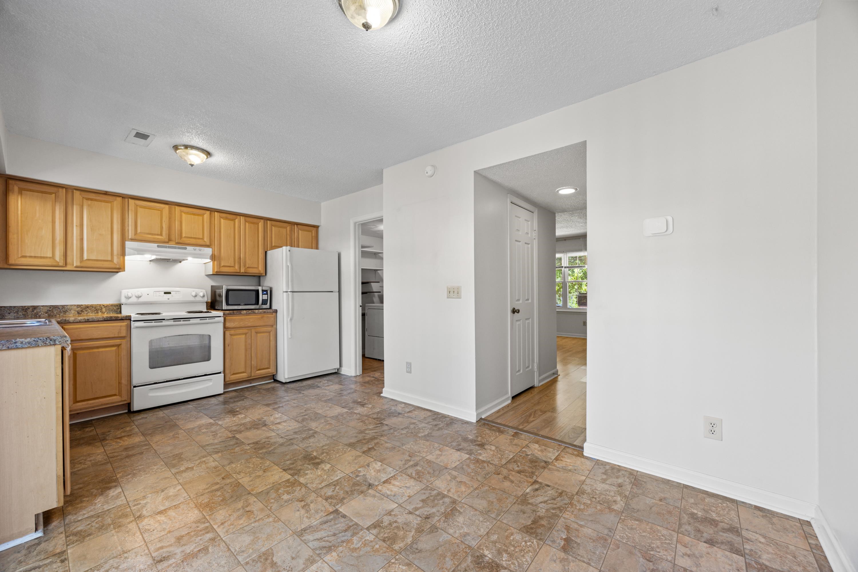 1211 COUNTRY CLUB CT, HARRISONBURG, Virginia 22802, 2 Bedrooms Bedrooms, ,1 BathroomBathrooms,Residential,1211 COUNTRY CLUB CT,667034 MLS # 667034