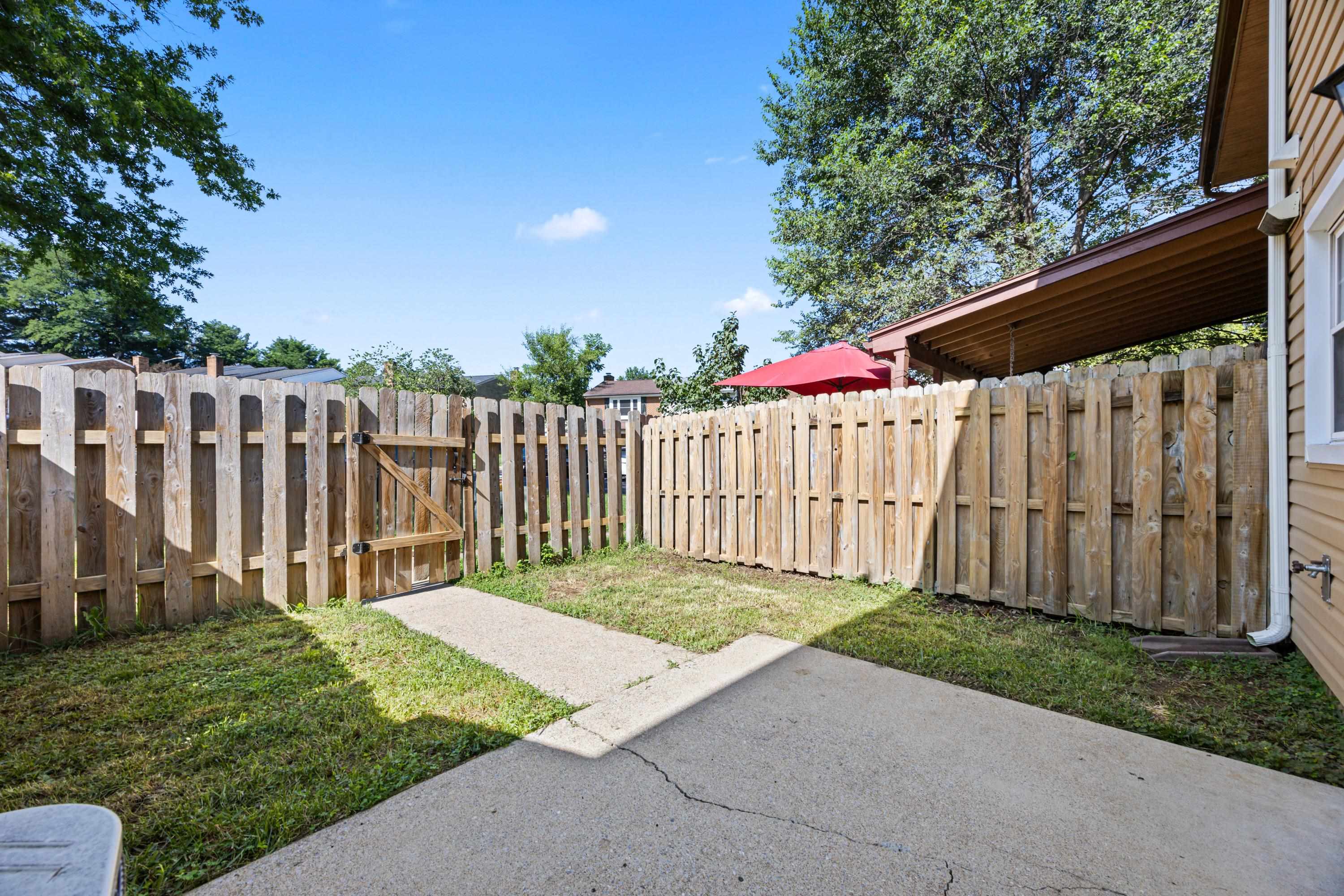 1211 COUNTRY CLUB CT, HARRISONBURG, Virginia 22802, 2 Bedrooms Bedrooms, ,1 BathroomBathrooms,Residential,1211 COUNTRY CLUB CT,667034 MLS # 667034
