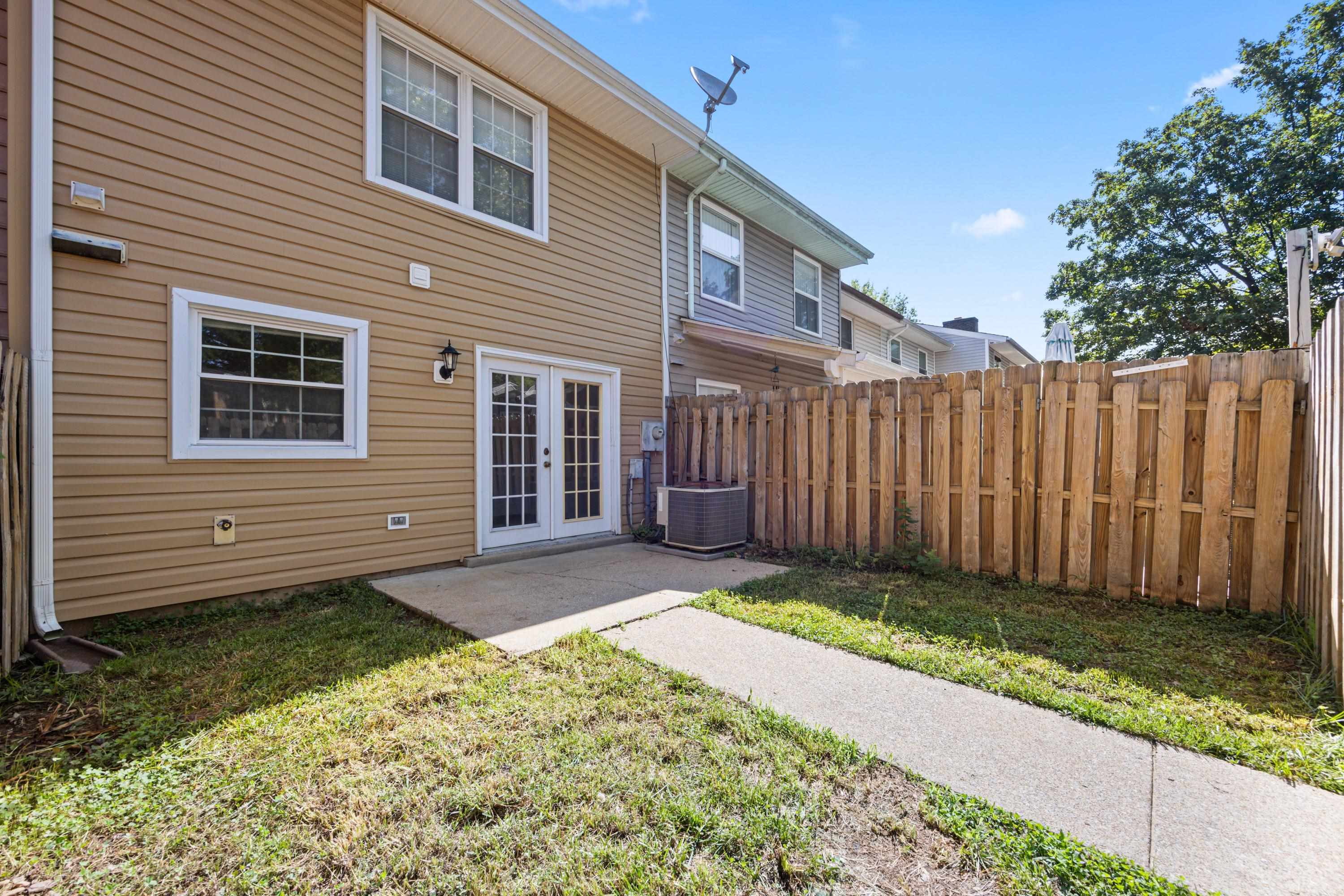 1211 COUNTRY CLUB CT, HARRISONBURG, Virginia 22802, 2 Bedrooms Bedrooms, ,1 BathroomBathrooms,Residential,1211 COUNTRY CLUB CT,667034 MLS # 667034