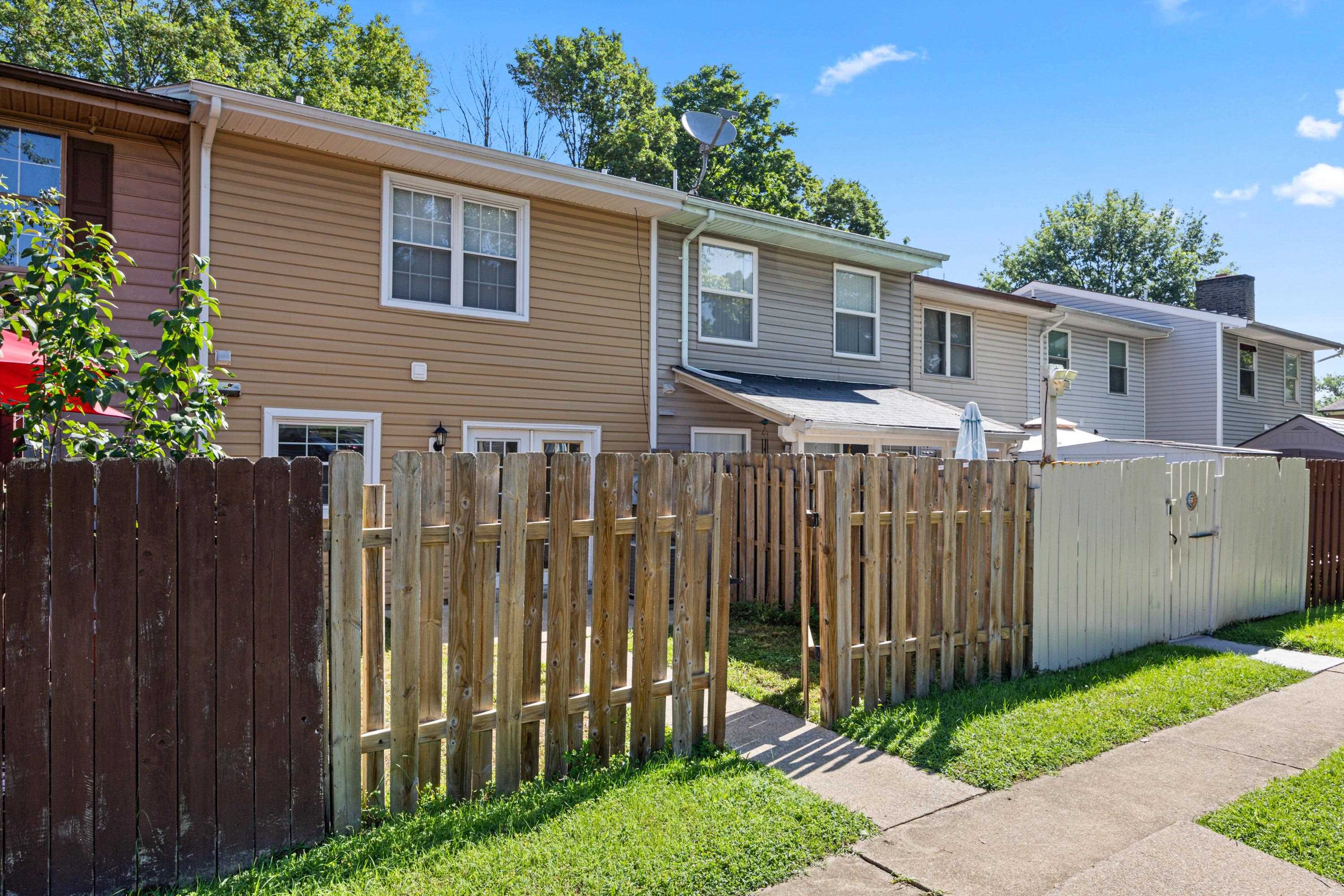 1211 COUNTRY CLUB CT, HARRISONBURG, Virginia 22802, 2 Bedrooms Bedrooms, ,1 BathroomBathrooms,Residential,1211 COUNTRY CLUB CT,667034 MLS # 667034