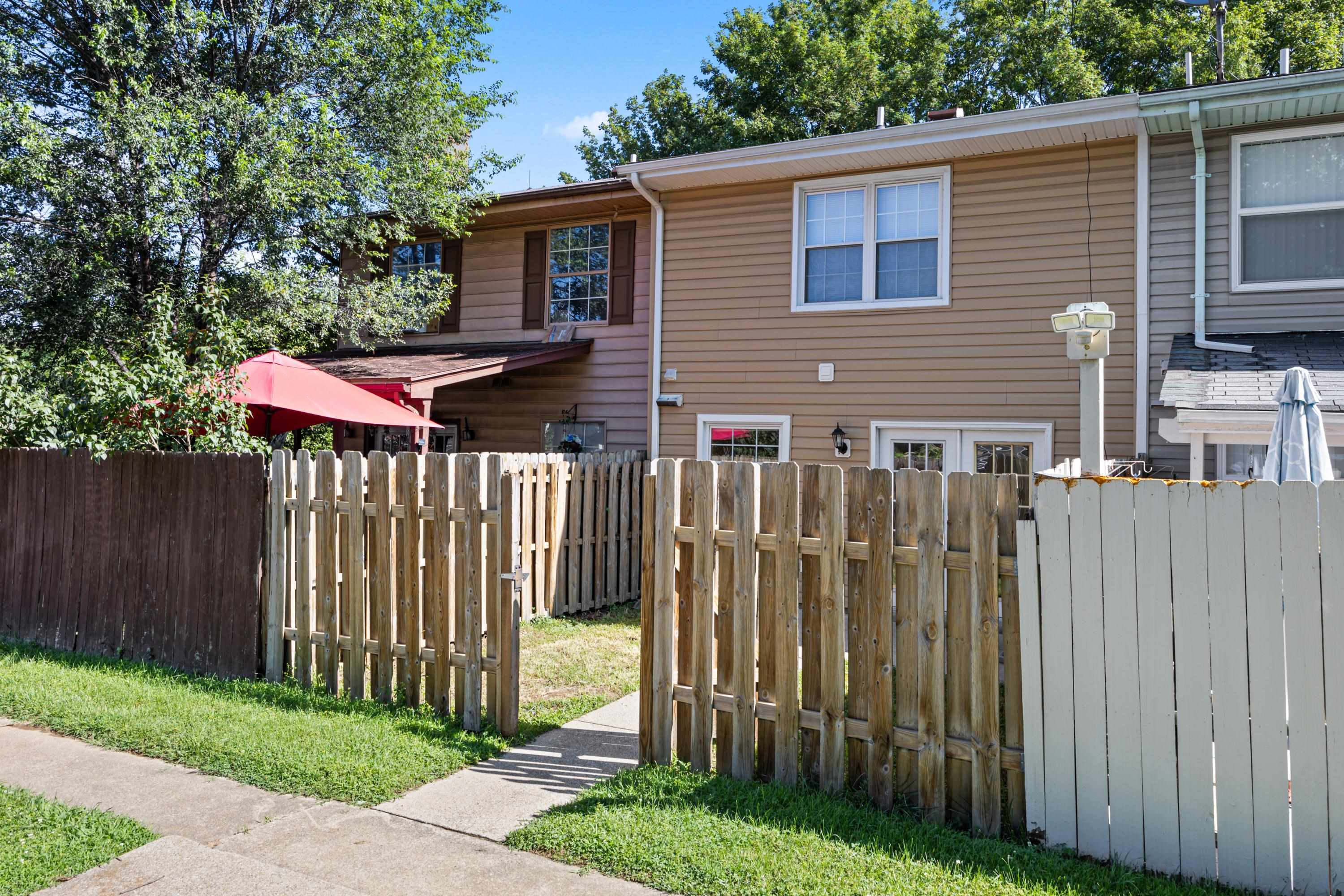 1211 COUNTRY CLUB CT, HARRISONBURG, Virginia 22802, 2 Bedrooms Bedrooms, ,1 BathroomBathrooms,Residential,1211 COUNTRY CLUB CT,667034 MLS # 667034