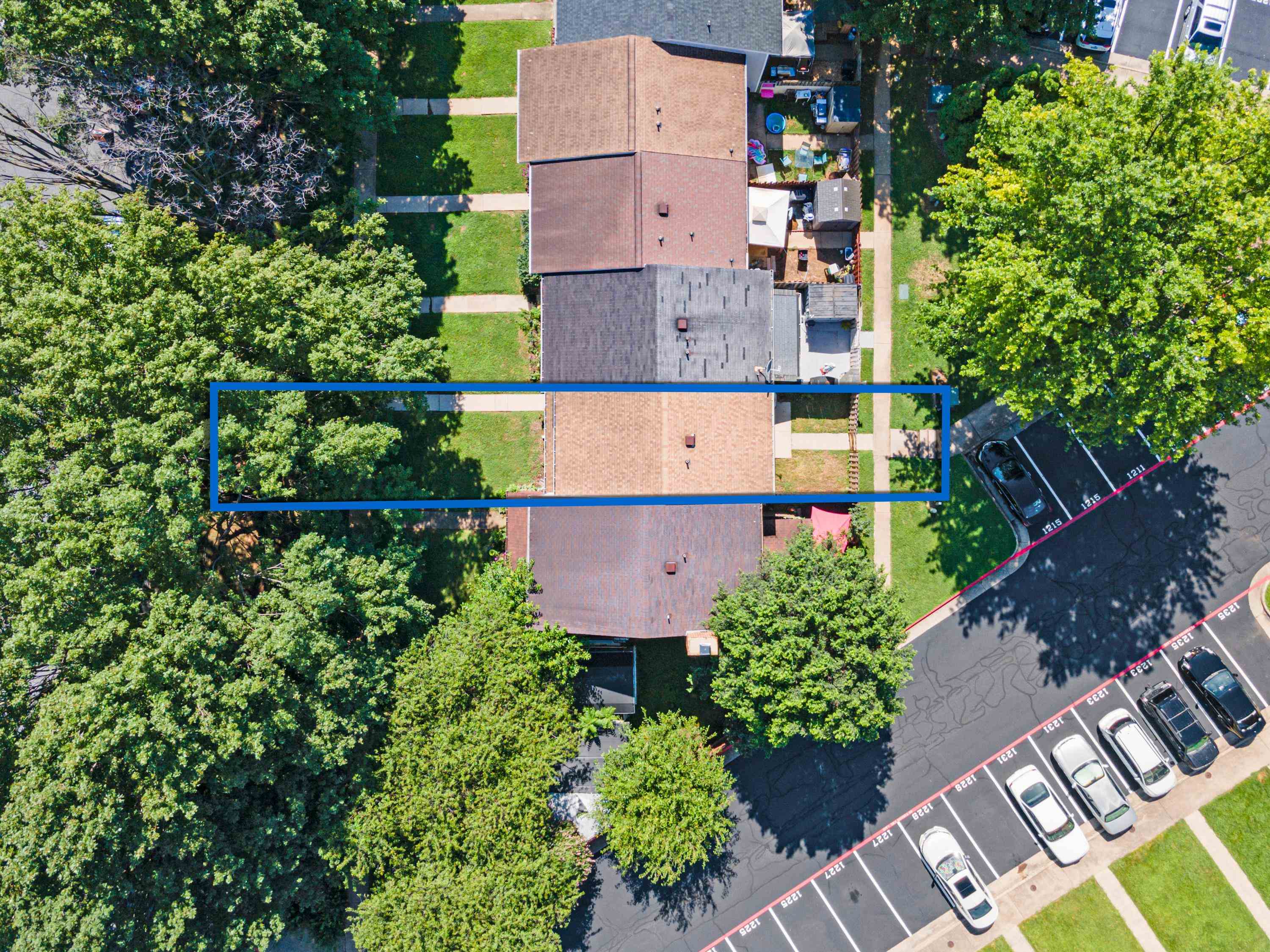 1211 COUNTRY CLUB CT, HARRISONBURG, Virginia 22802, 2 Bedrooms Bedrooms, ,1 BathroomBathrooms,Residential,1211 COUNTRY CLUB CT,667034 MLS # 667034