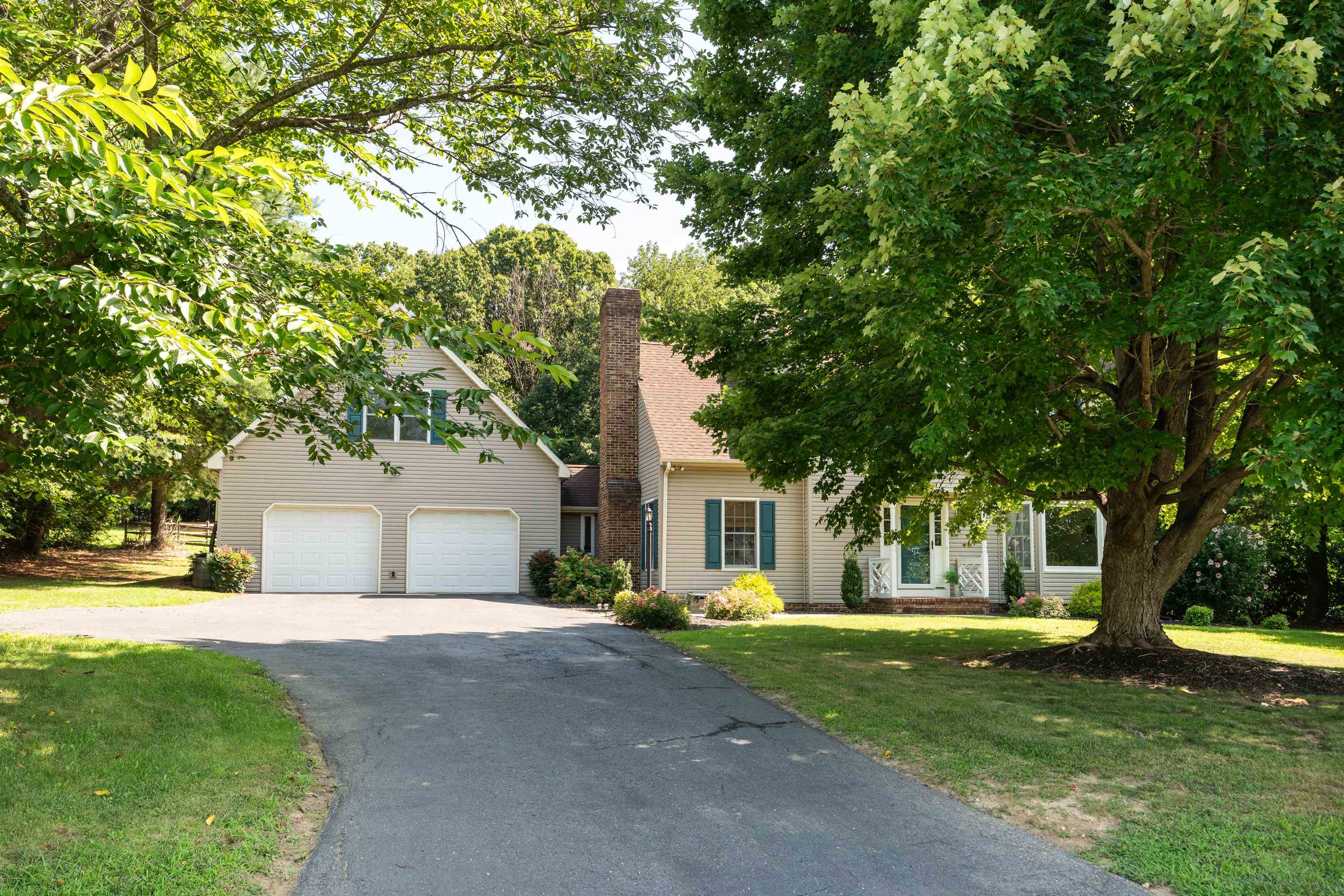 177 NOTTINGHAM LN, WAYNESBORO, Virginia 22980, 4 Bedrooms Bedrooms, ,3 BathroomsBathrooms,Residential,177 NOTTINGHAM LN,667036 MLS # 667036