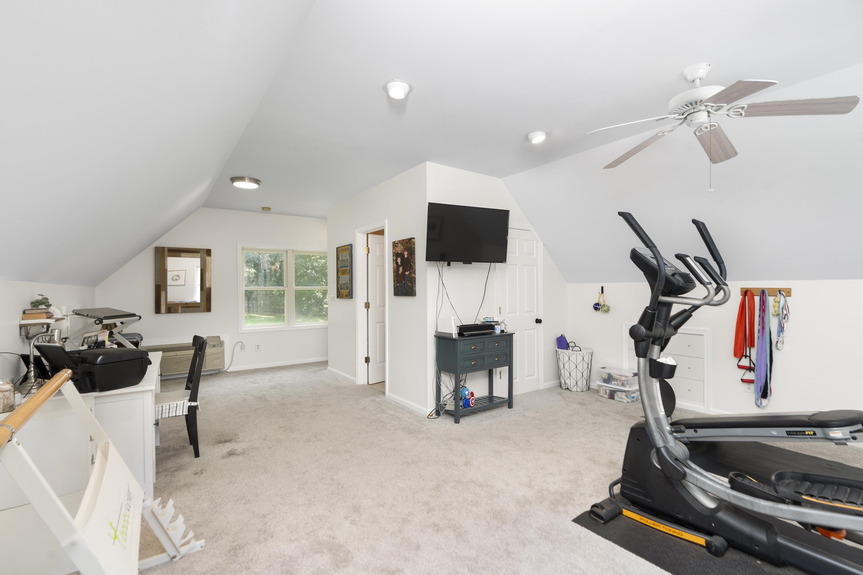 177 NOTTINGHAM LN, WAYNESBORO, Virginia 22980, 4 Bedrooms Bedrooms, ,3 BathroomsBathrooms,Residential,177 NOTTINGHAM LN,667036 MLS # 667036