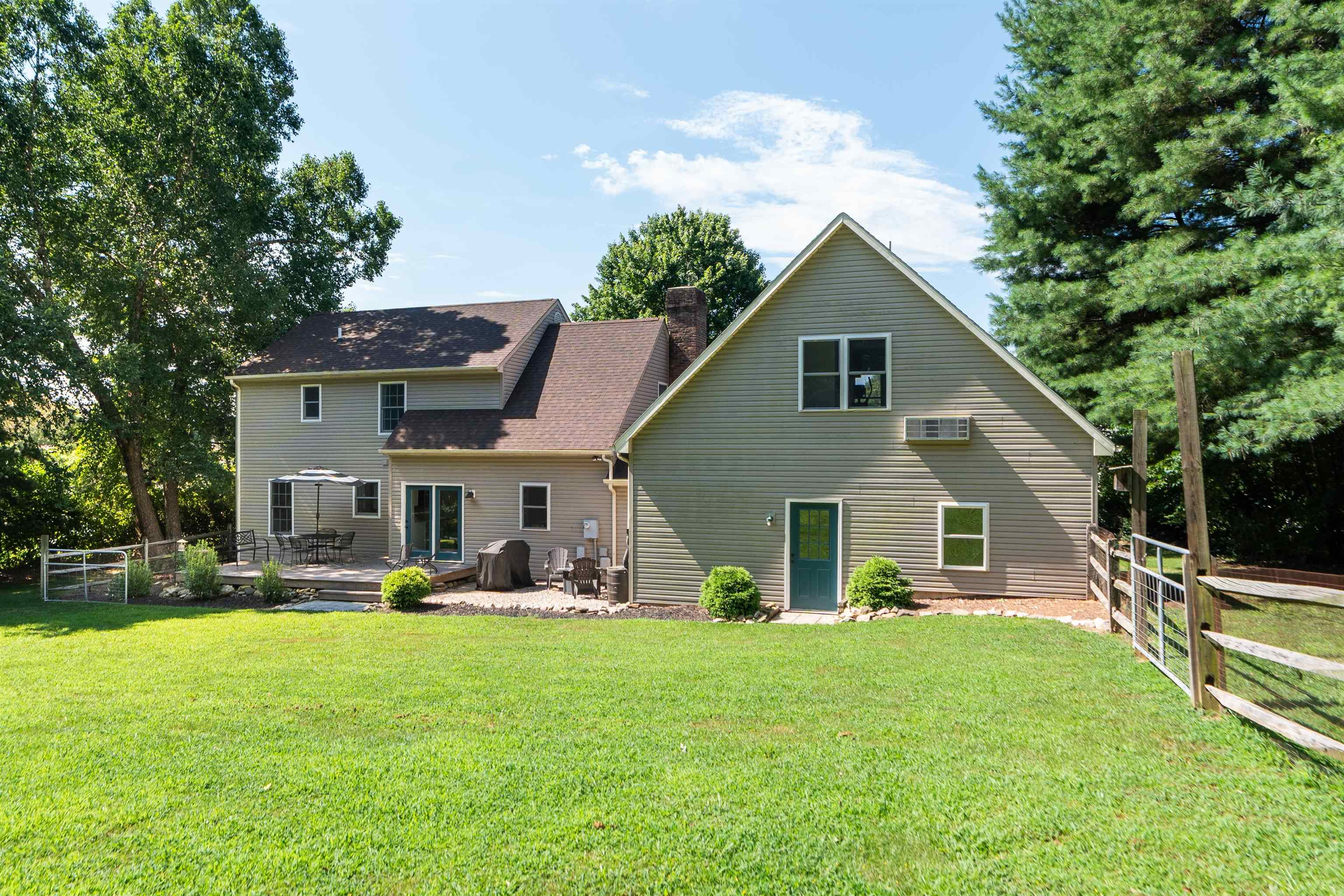 177 NOTTINGHAM LN, WAYNESBORO, Virginia 22980, 4 Bedrooms Bedrooms, ,3 BathroomsBathrooms,Residential,177 NOTTINGHAM LN,667036 MLS # 667036
