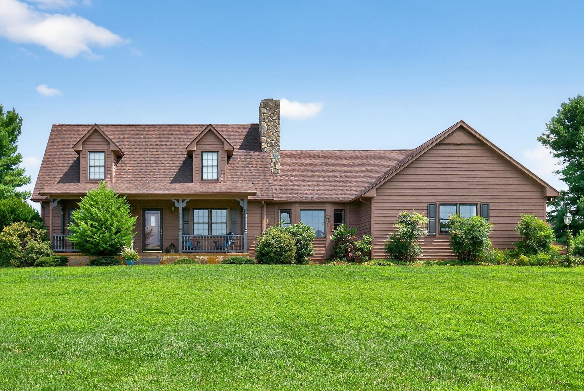 609 OLD WHITE BRIDGE RD, WAYNESBORO, Virginia 22980, 3 Bedrooms Bedrooms, ,2 BathroomsBathrooms,Residential,Old White Bridge,609 OLD WHITE BRIDGE RD,667050 MLS # 667050