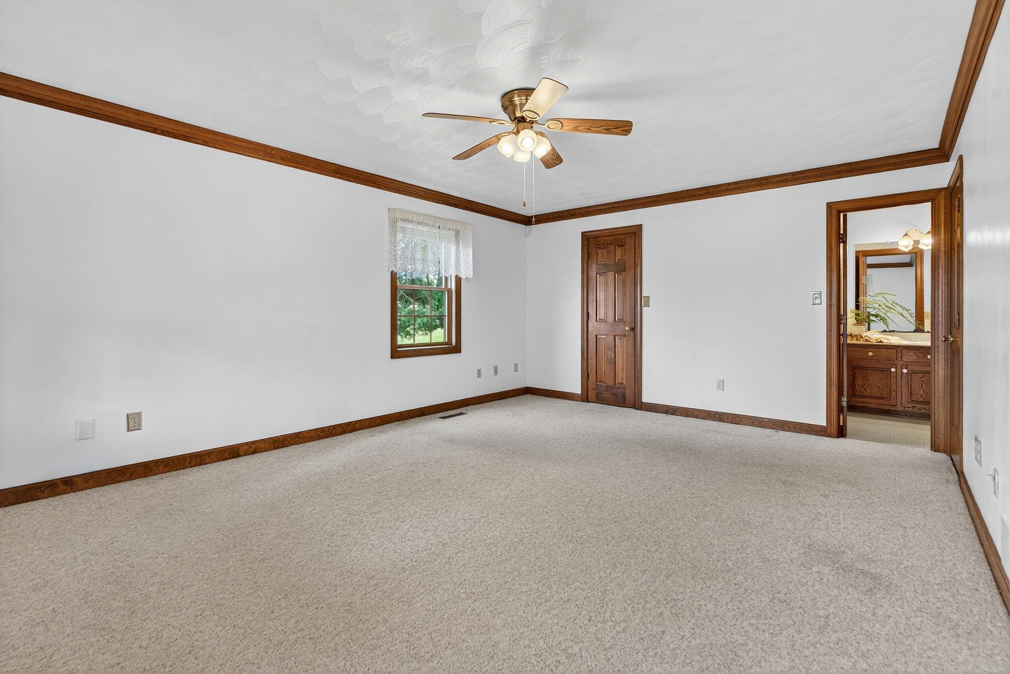 609 OLD WHITE BRIDGE RD, WAYNESBORO, Virginia 22980, 3 Bedrooms Bedrooms, ,2 BathroomsBathrooms,Residential,Old White Bridge,609 OLD WHITE BRIDGE RD,667050 MLS # 667050