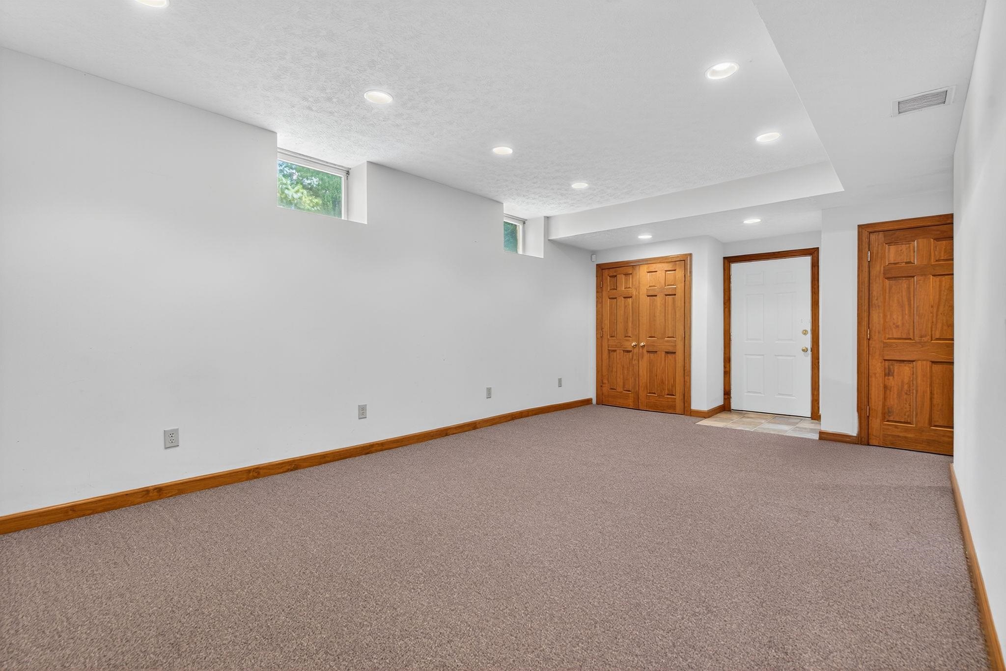 609 OLD WHITE BRIDGE RD, WAYNESBORO, Virginia 22980, 3 Bedrooms Bedrooms, ,2 BathroomsBathrooms,Residential,Old White Bridge,609 OLD WHITE BRIDGE RD,667050 MLS # 667050