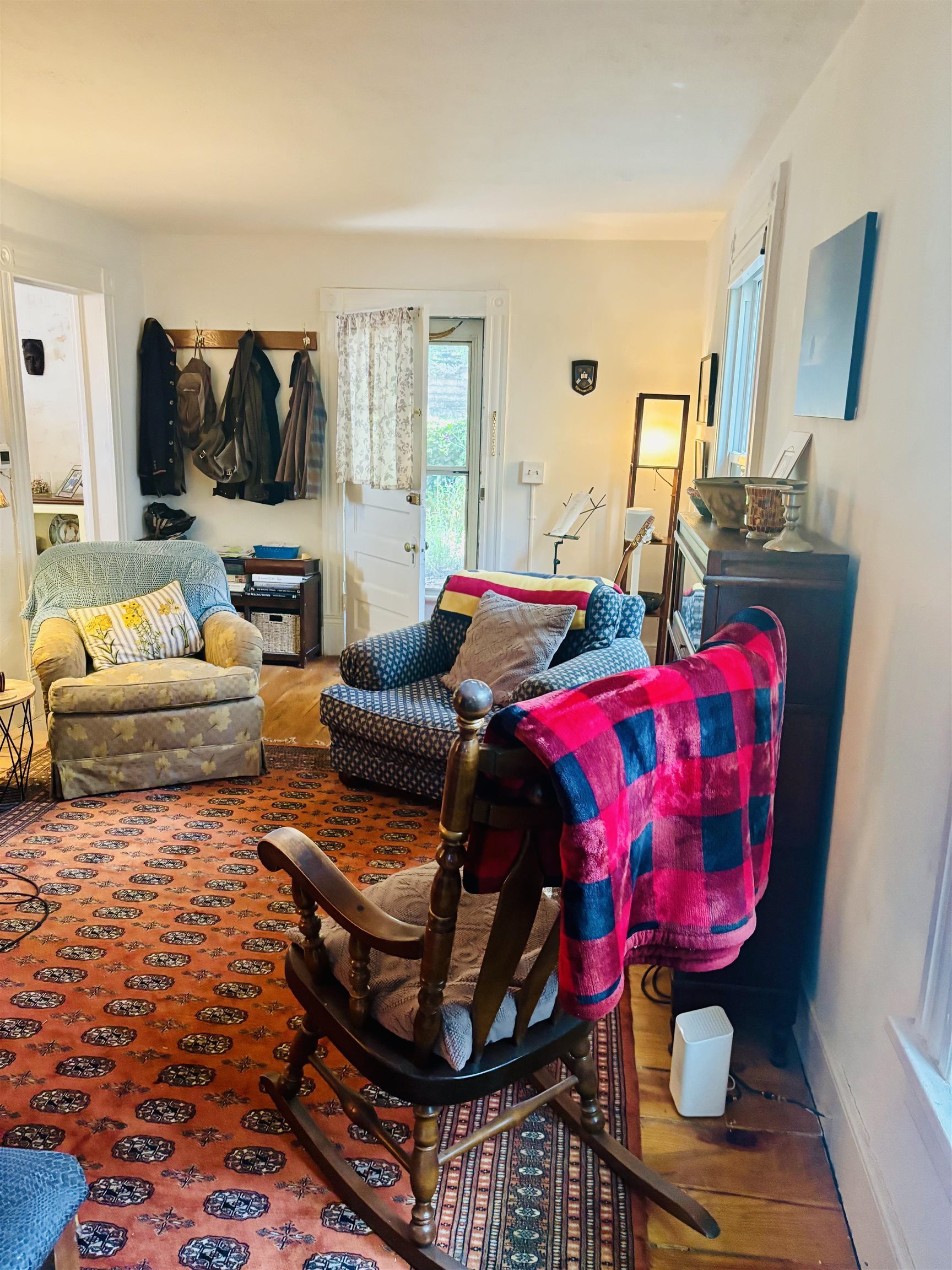 949 ANDERSON ST, STAUNTON, Virginia 24401, 2 Bedrooms Bedrooms, ,1 BathroomBathrooms,Residential,949 ANDERSON ST,667054 MLS # 667054