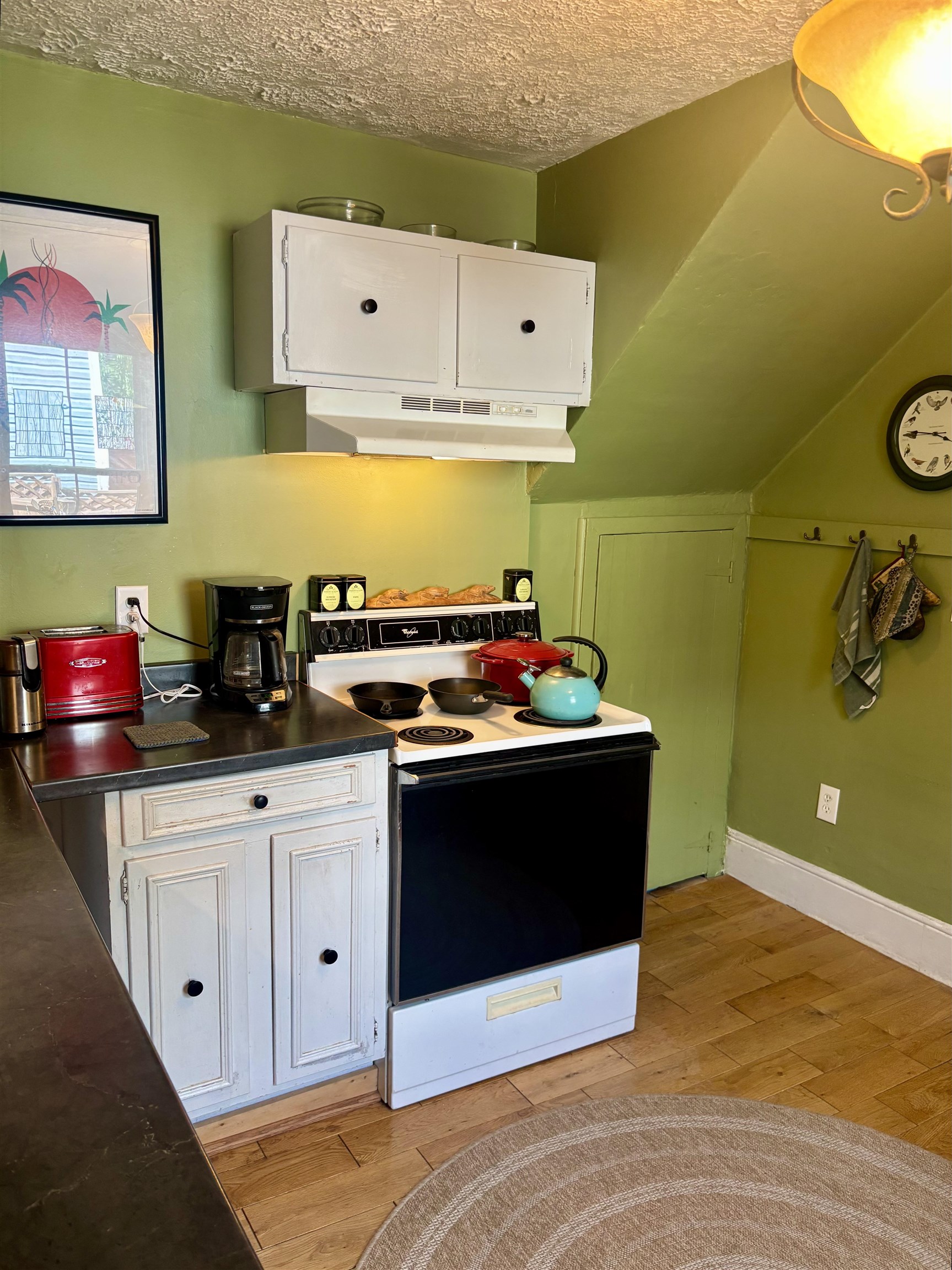 949 ANDERSON ST, STAUNTON, Virginia 24401, 2 Bedrooms Bedrooms, ,1 BathroomBathrooms,Residential,949 ANDERSON ST,667054 MLS # 667054