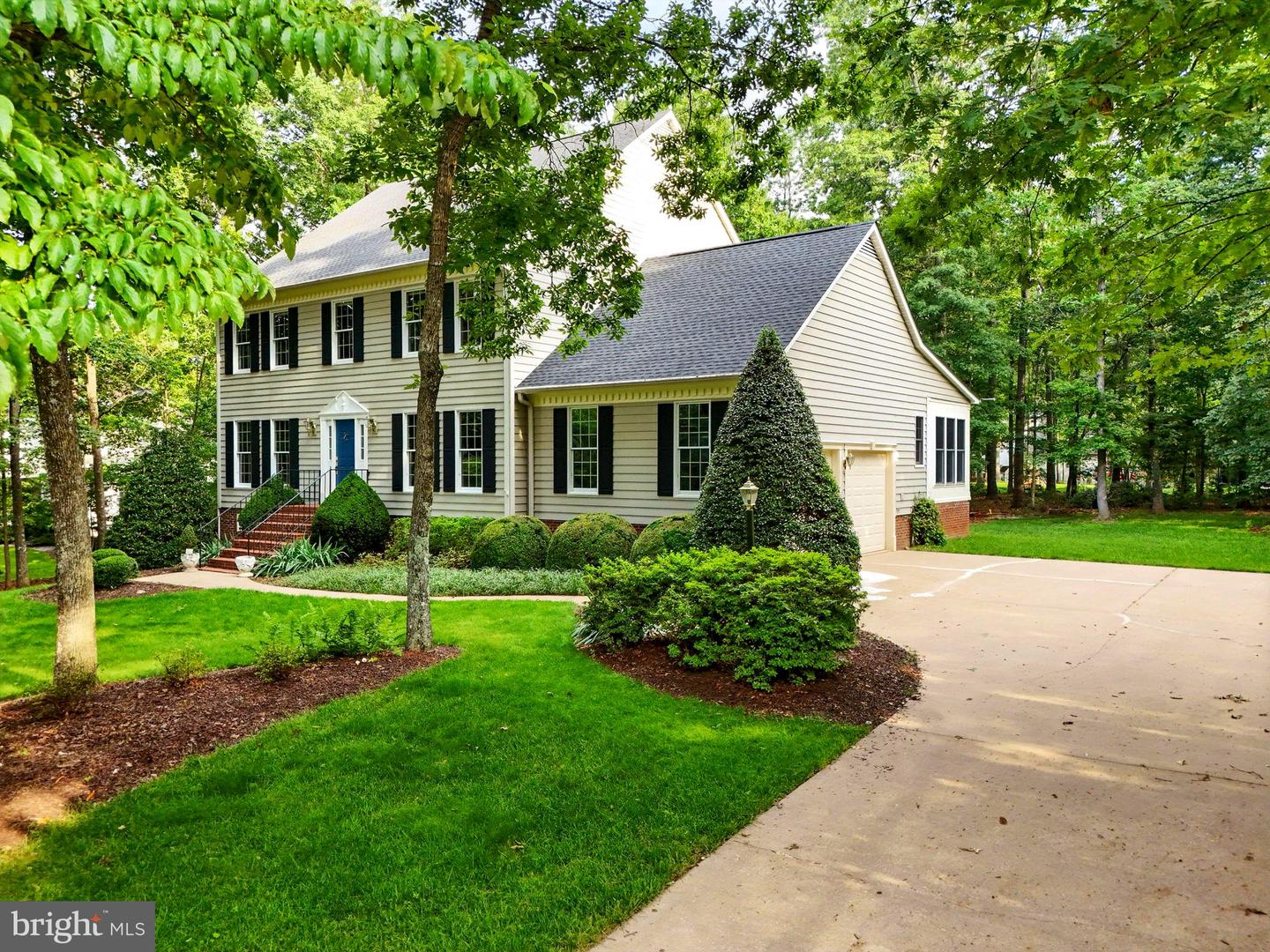 10803 PERRIN CIR, SPOTSYLVANIA, Virginia 22551, 4 Bedrooms Bedrooms, ,3 BathroomsBathrooms,Residential,For sale,10803 PERRIN CIR,VASP2034002 MLS # VASP2034002