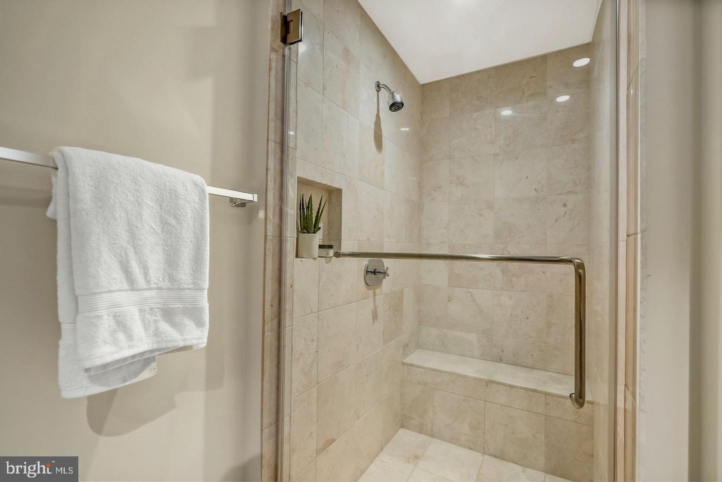 1881 N NASH ST #607, ARLINGTON, Virginia 22209, 1 Bedroom Bedrooms, ,2 BathroomsBathrooms,Residential,For sale,1881 N NASH ST #607,VAAR2059464 MLS # VAAR2059464 1881 N NASH ST #607, ARLINGTON, Virginia 22209, 1 Bedroom Bedrooms, ,2 BathroomsBathrooms,Residential,For sale,1881 N NASH ST #607,VAAR2059464 MLS # VAAR2059464