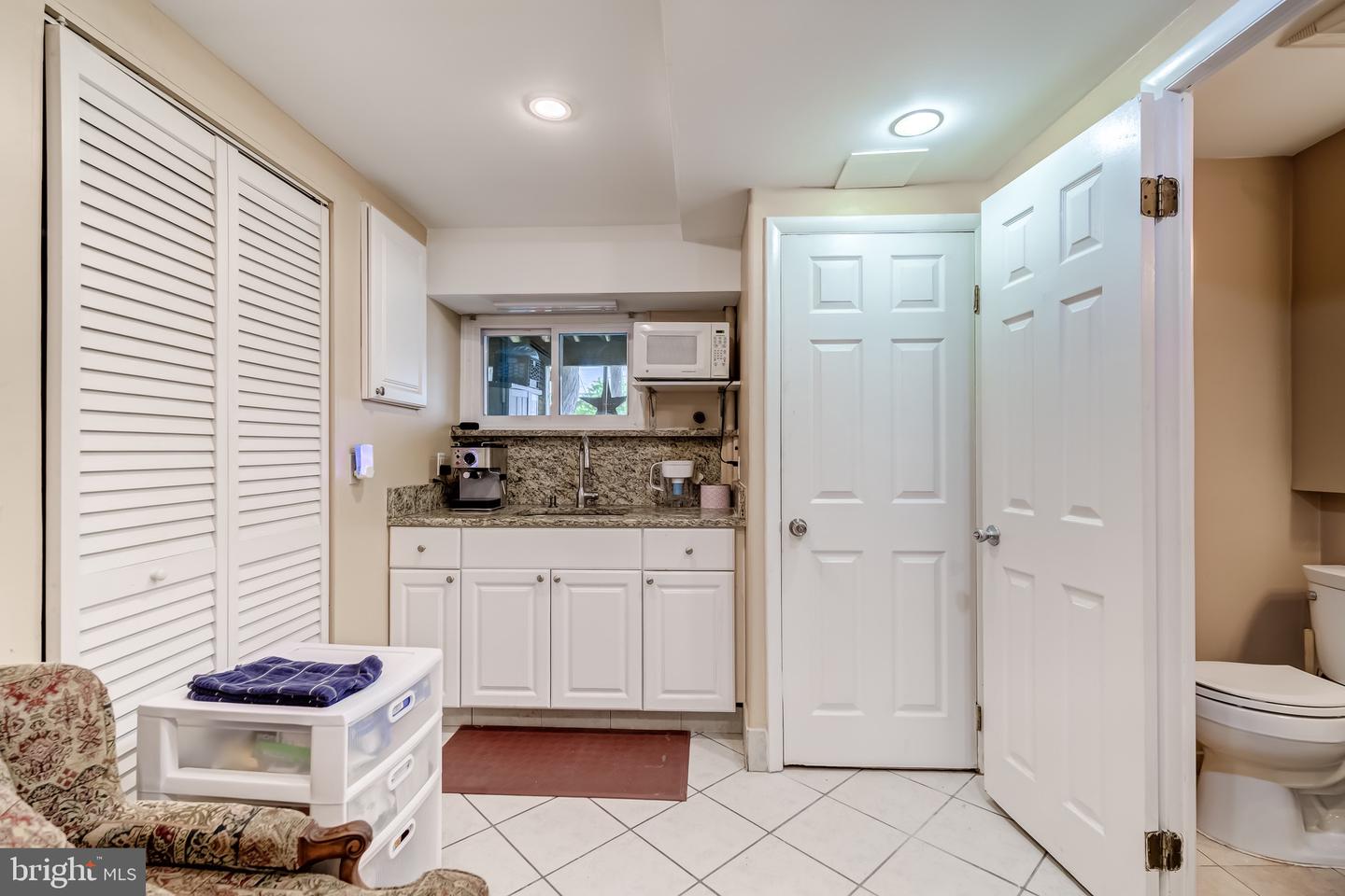 2217 39TH PL NW, WASHINGTON, District Of Columbia 20007, 4 Bedrooms Bedrooms, ,2 BathroomsBathrooms,Residential,For sale,2217 39TH PL NW,DCDC2206430 MLS # DCDC2206430