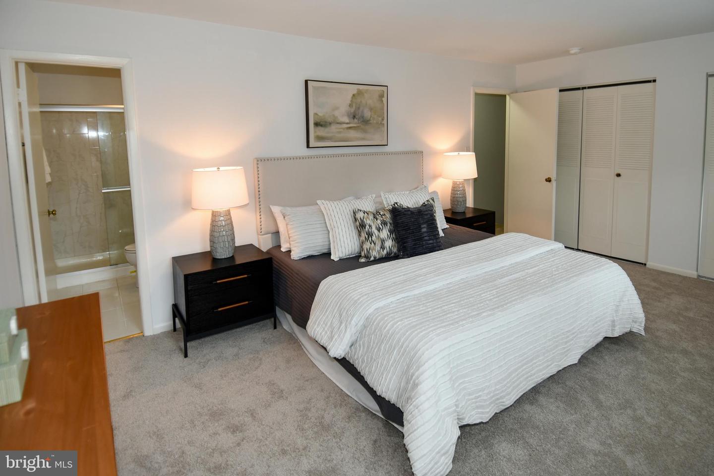 9835 SAINT CLOUD CT, FAIRFAX, Virginia 22031, 3 Bedrooms Bedrooms, ,2 BathroomsBathrooms,Residential,For sale,9835 SAINT CLOUD CT,VAFX2248880 MLS # VAFX2248880