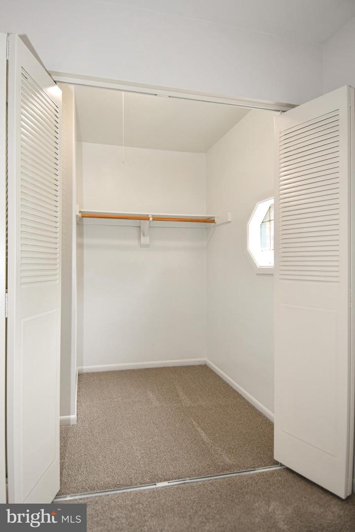 9835 SAINT CLOUD CT, FAIRFAX, Virginia 22031, 3 Bedrooms Bedrooms, ,2 BathroomsBathrooms,Residential,For sale,9835 SAINT CLOUD CT,VAFX2248880 MLS # VAFX2248880