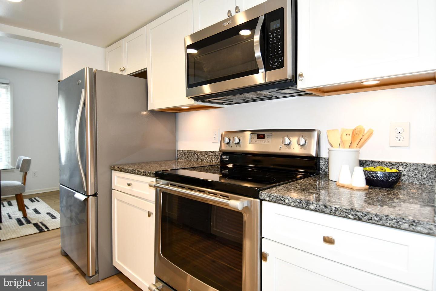 9835 SAINT CLOUD CT, FAIRFAX, Virginia 22031, 3 Bedrooms Bedrooms, ,2 BathroomsBathrooms,Residential,For sale,9835 SAINT CLOUD CT,VAFX2248880 MLS # VAFX2248880