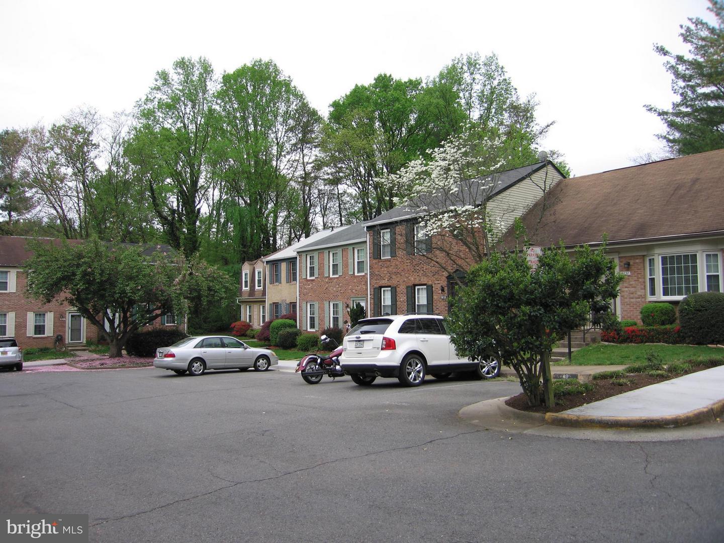 9835 SAINT CLOUD CT, FAIRFAX, Virginia 22031, 3 Bedrooms Bedrooms, ,2 BathroomsBathrooms,Residential,For sale,9835 SAINT CLOUD CT,VAFX2248880 MLS # VAFX2248880