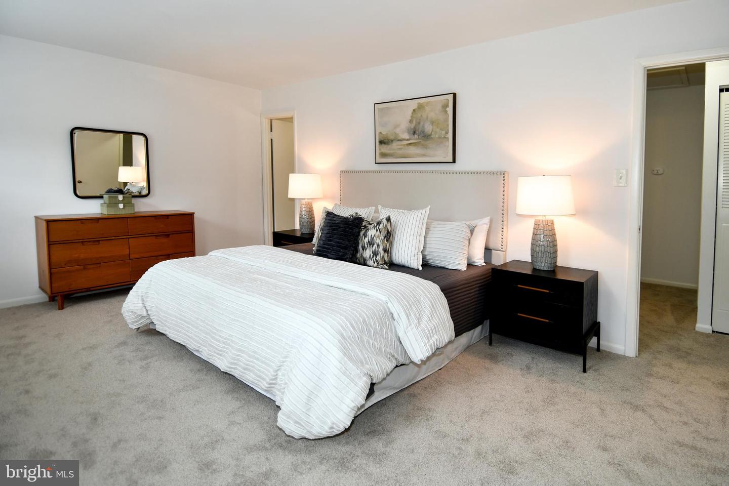 9835 SAINT CLOUD CT, FAIRFAX, Virginia 22031, 3 Bedrooms Bedrooms, ,2 BathroomsBathrooms,Residential,For sale,9835 SAINT CLOUD CT,VAFX2248880 MLS # VAFX2248880