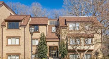 1665 PARKCREST CIR #301, RESTON, Virginia 20190, 2 Bedrooms Bedrooms, ,1 BathroomBathrooms,Residential,For sale,1665 PARKCREST CIR #301,VAFX2248924 MLS # VAFX2248924