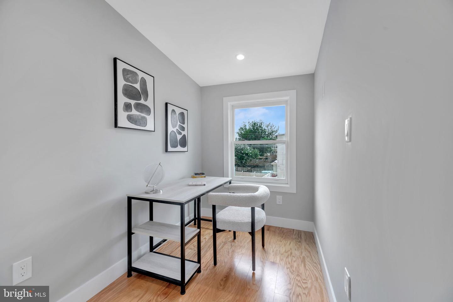 5130 7TH ST NW, WASHINGTON, District Of Columbia 20011, 4 Bedrooms Bedrooms, ,3 BathroomsBathrooms,Residential,For sale,5130 7TH ST NW,DCDC2207512 MLS # DCDC2207512