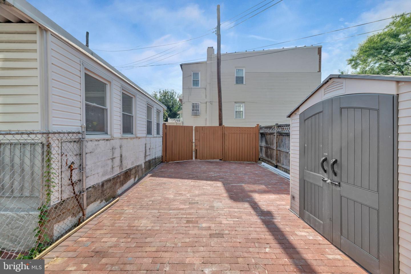 5130 7TH ST NW, WASHINGTON, District Of Columbia 20011, 4 Bedrooms Bedrooms, ,3 BathroomsBathrooms,Residential,For sale,5130 7TH ST NW,DCDC2207512 MLS # DCDC2207512