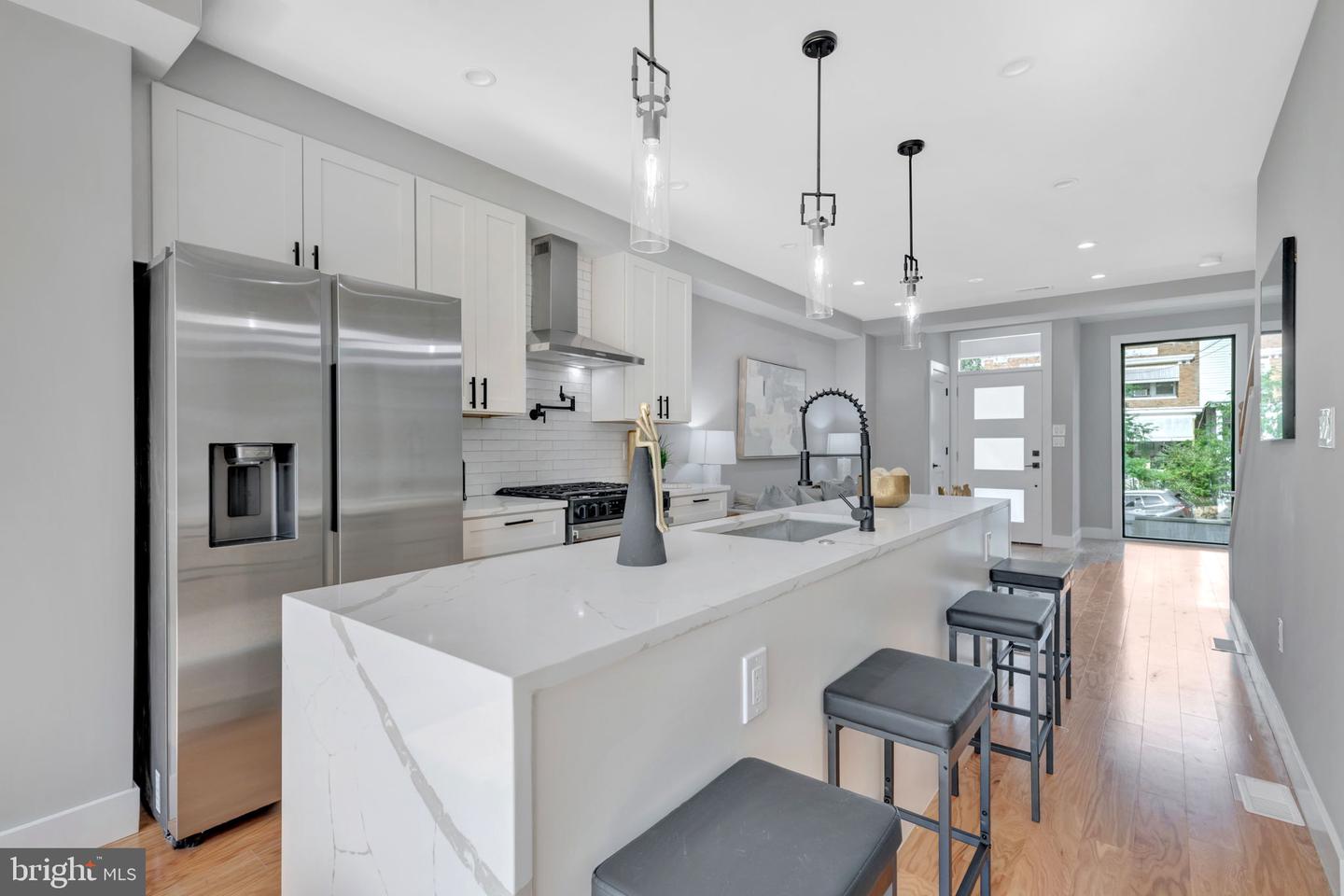 5130 7TH ST NW, WASHINGTON, District Of Columbia 20011, 4 Bedrooms Bedrooms, ,3 BathroomsBathrooms,Residential,For sale,5130 7TH ST NW,DCDC2207512 MLS # DCDC2207512