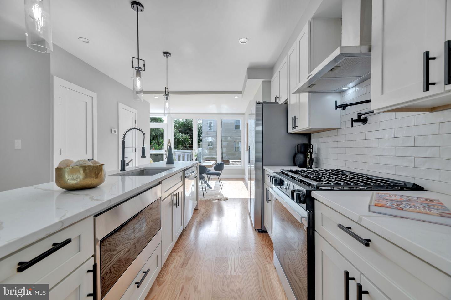 5130 7TH ST NW, WASHINGTON, District Of Columbia 20011, 4 Bedrooms Bedrooms, ,3 BathroomsBathrooms,Residential,For sale,5130 7TH ST NW,DCDC2207512 MLS # DCDC2207512