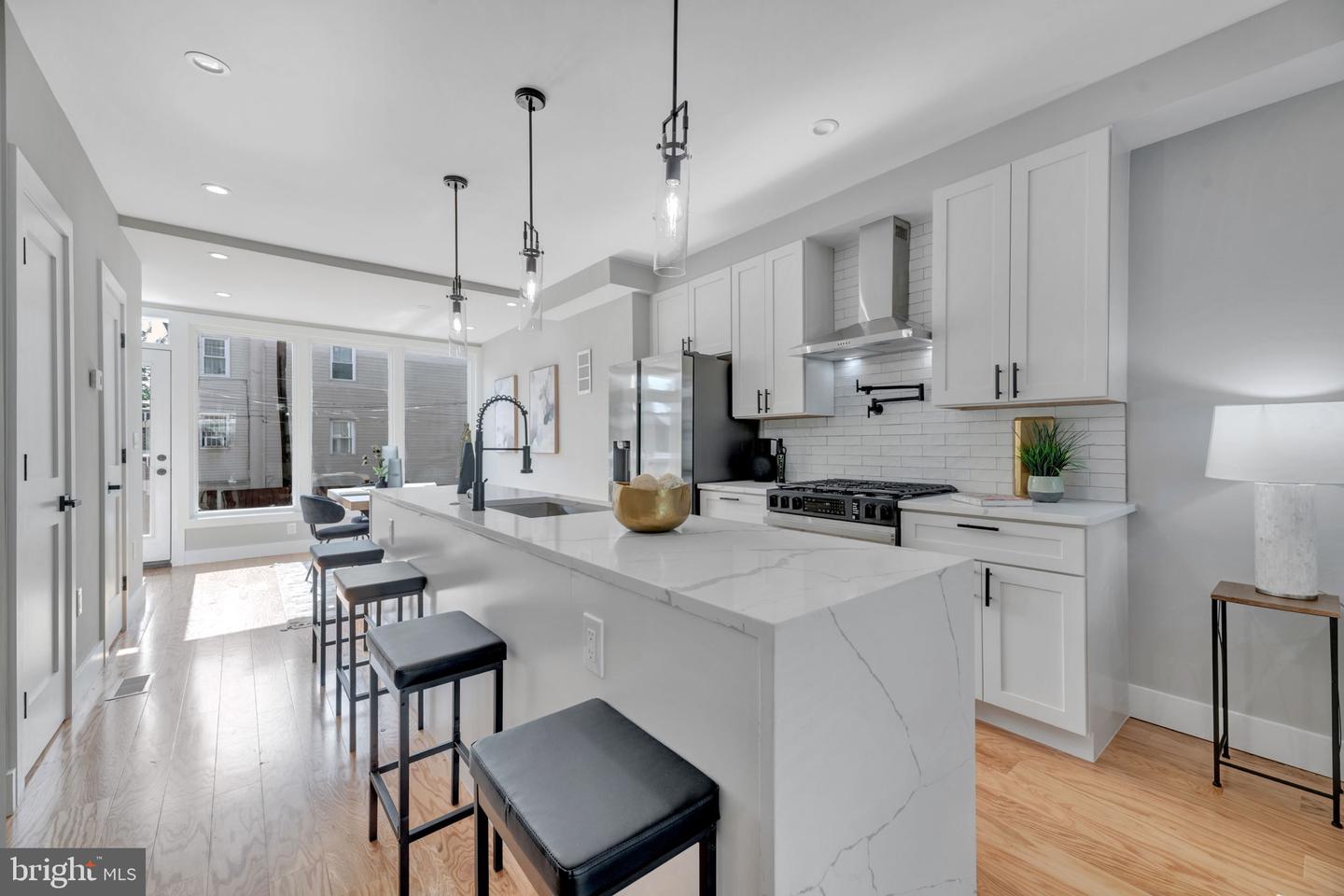 5130 7TH ST NW, WASHINGTON, District Of Columbia 20011, 4 Bedrooms Bedrooms, ,3 BathroomsBathrooms,Residential,For sale,5130 7TH ST NW,DCDC2207512 MLS # DCDC2207512