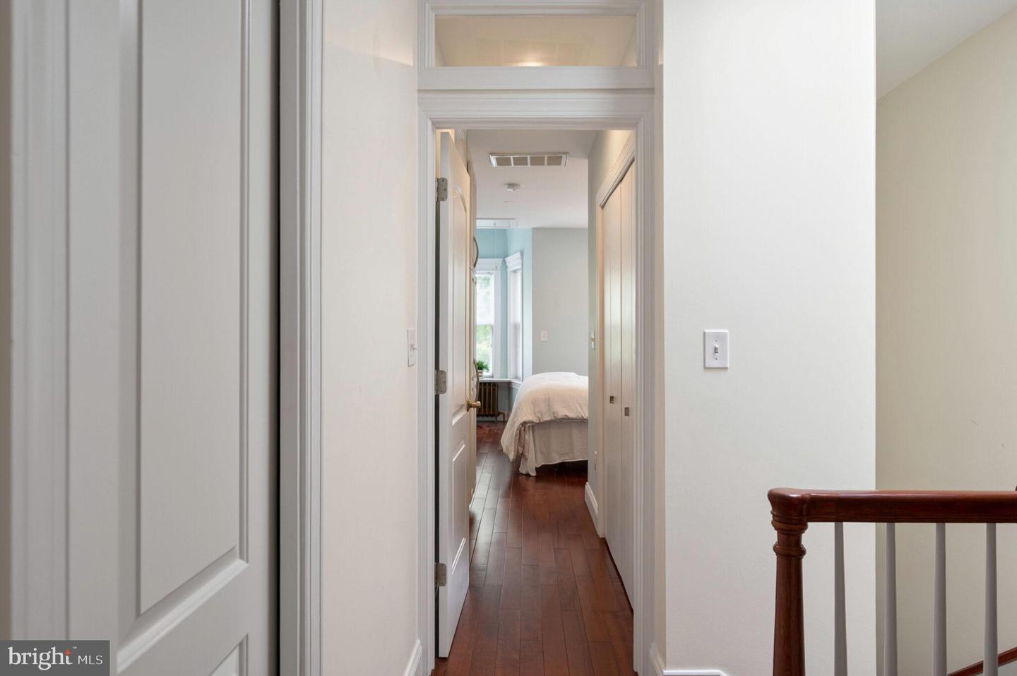 21 7TH ST NE, WASHINGTON, District Of Columbia 20002, 2 Bedrooms Bedrooms, ,2 BathroomsBathrooms,Residential,For sale,21 7TH ST NE,DCDC2207610 MLS # DCDC2207610