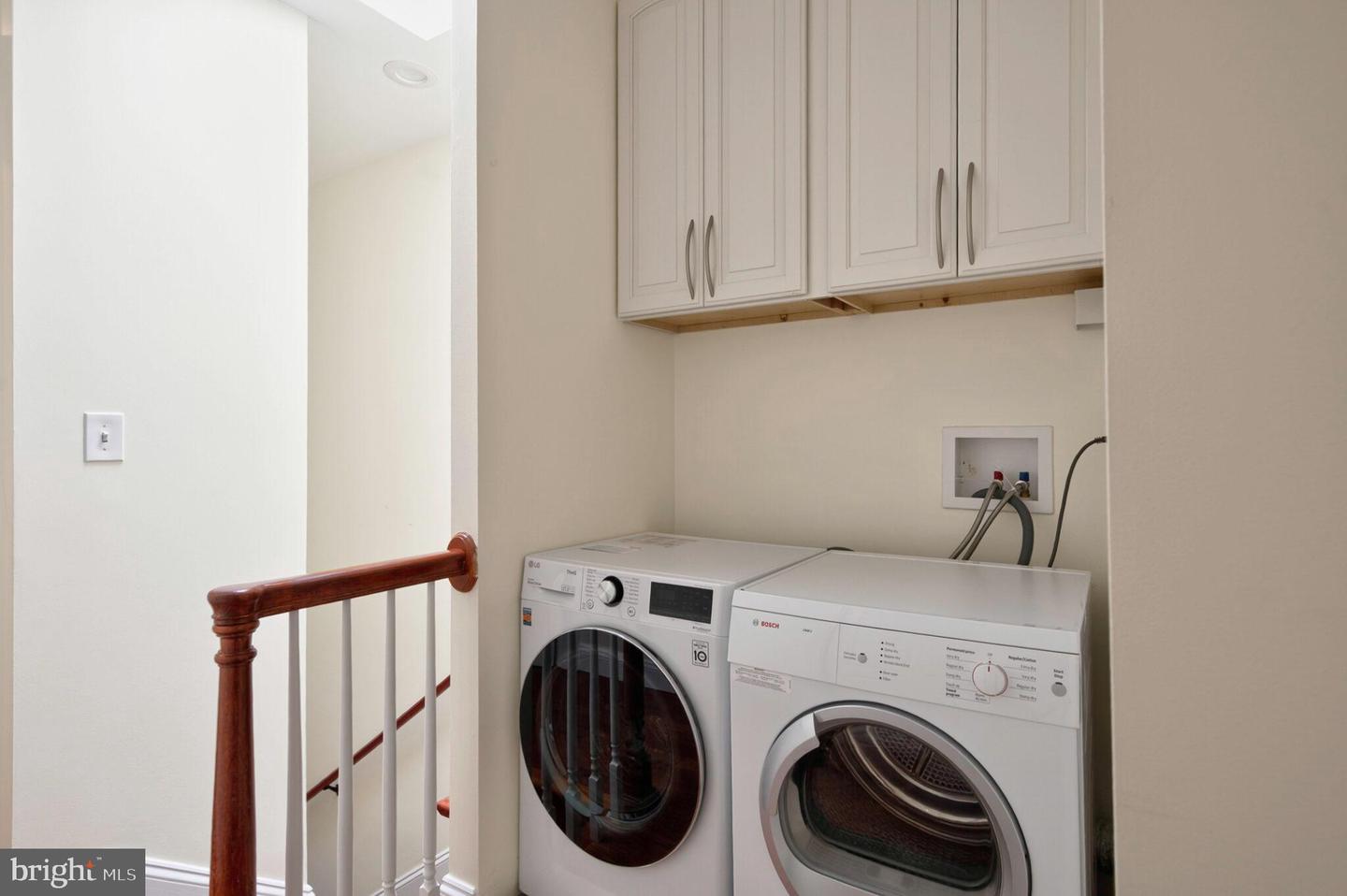 21 7TH ST NE, WASHINGTON, District Of Columbia 20002, 2 Bedrooms Bedrooms, ,2 BathroomsBathrooms,Residential,For sale,21 7TH ST NE,DCDC2207610 MLS # DCDC2207610