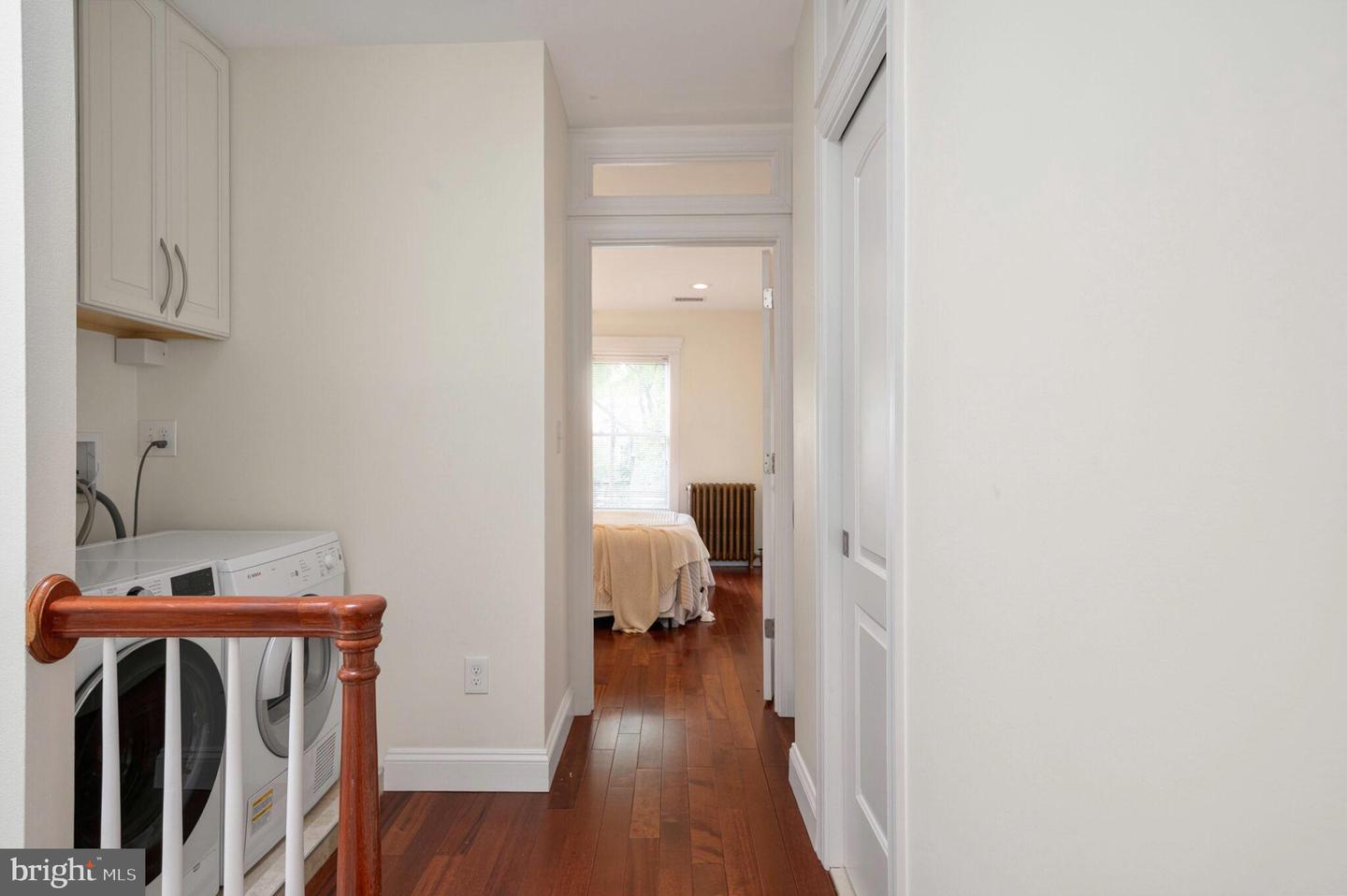 21 7TH ST NE, WASHINGTON, District Of Columbia 20002, 2 Bedrooms Bedrooms, ,2 BathroomsBathrooms,Residential,For sale,21 7TH ST NE,DCDC2207610 MLS # DCDC2207610
