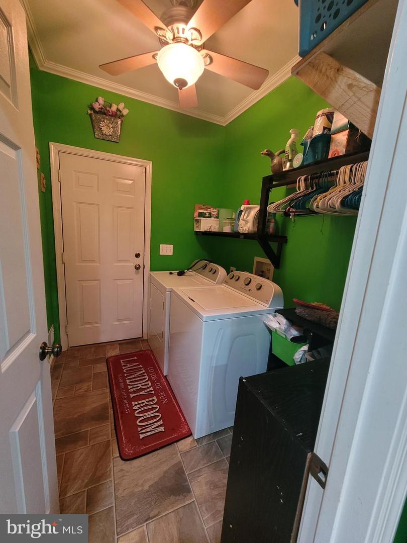 1141 VIRGINIA AVE, CULPEPER, Virginia 22701, 3 Bedrooms Bedrooms, ,2 BathroomsBathrooms,Residential,For sale,1141 VIRGINIA AVE,VACU2010888 MLS # VACU2010888