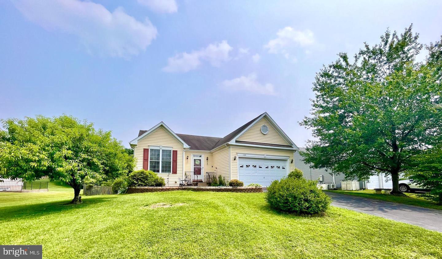 1141 VIRGINIA AVE, CULPEPER, Virginia 22701, 3 Bedrooms Bedrooms, ,2 BathroomsBathrooms,Residential,For sale,1141 VIRGINIA AVE,VACU2010888 MLS # VACU2010888