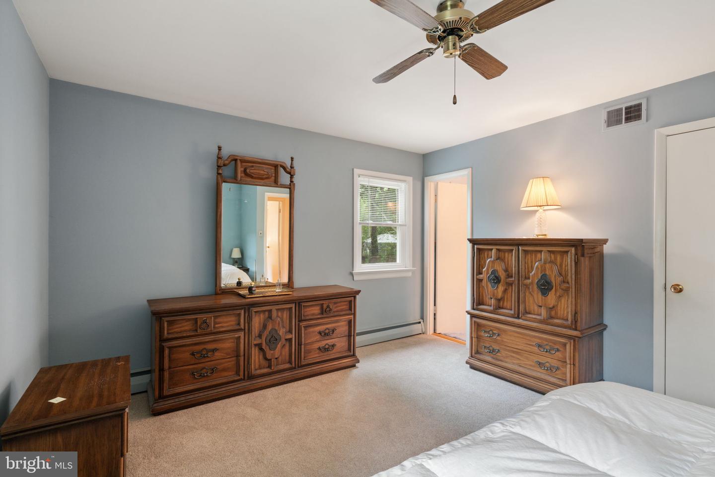 8908 VERNON VIEW DR, ALEXANDRIA, Virginia 22308, 5 Bedrooms Bedrooms, ,3 BathroomsBathrooms,Residential,For sale,8908 VERNON VIEW DR,VAFX2250848 MLS # VAFX2250848