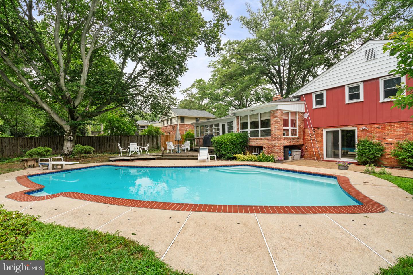 8908 VERNON VIEW DR, ALEXANDRIA, Virginia 22308, 5 Bedrooms Bedrooms, ,3 BathroomsBathrooms,Residential,For sale,8908 VERNON VIEW DR,VAFX2250848 MLS # VAFX2250848